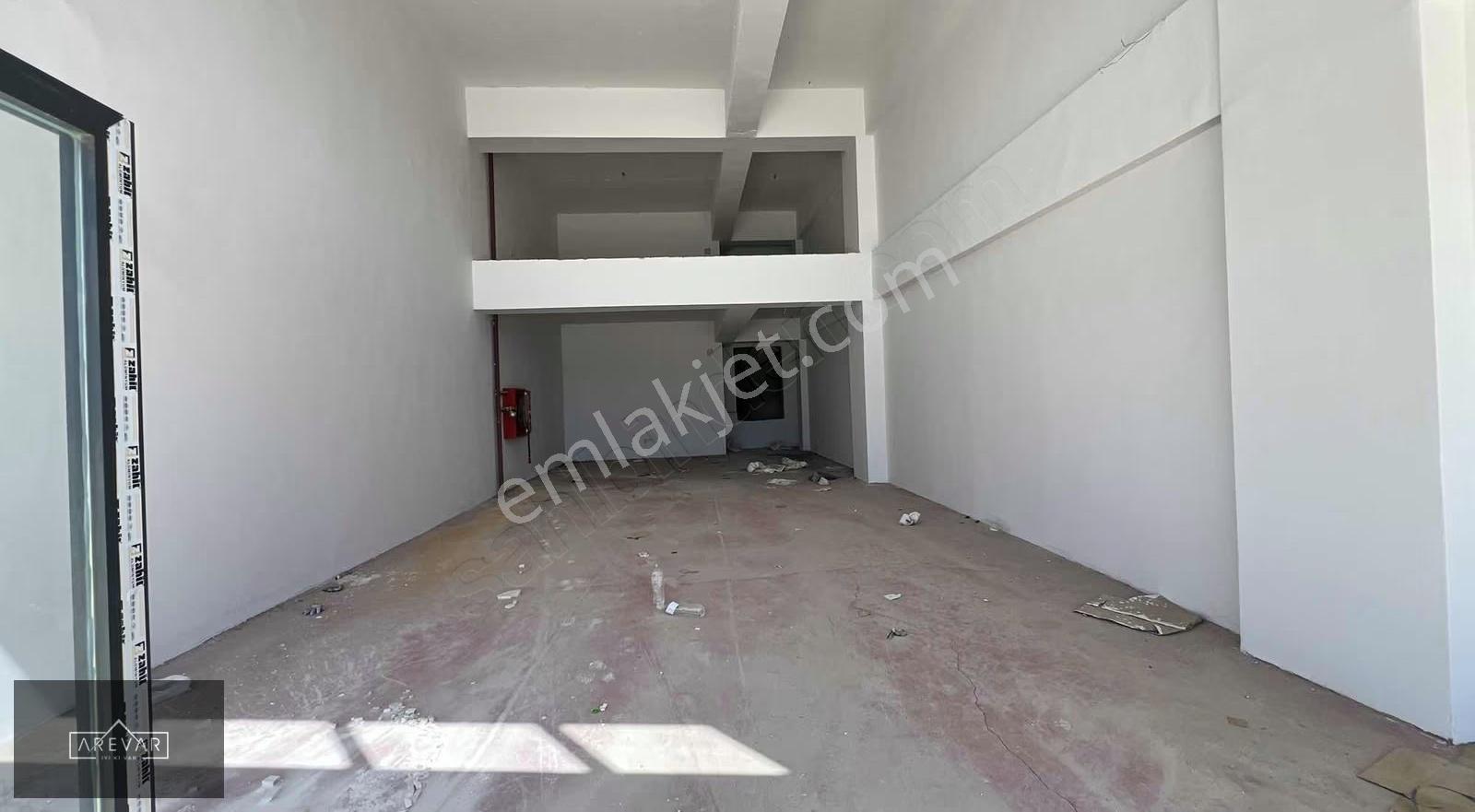 Arevar Dan Aydınlar Da Cadde Üstü Cephesi Açık Kiralık Dükkan - Görsel 7