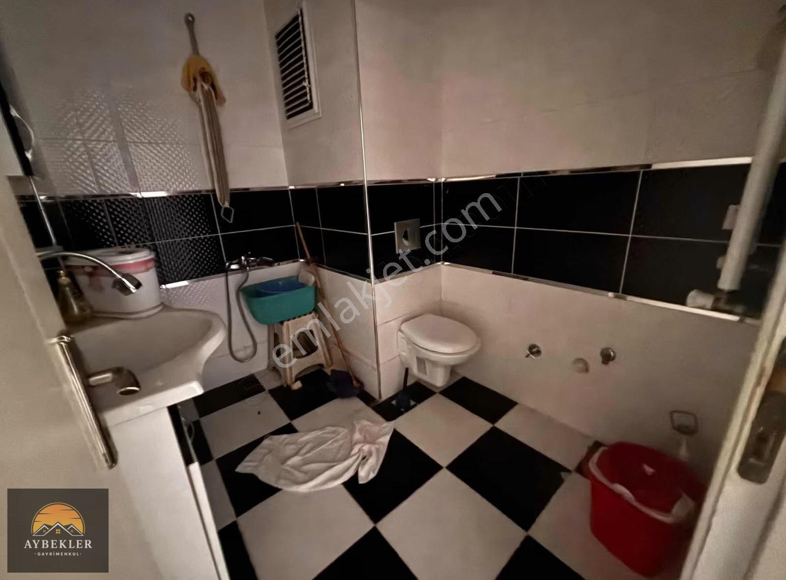 Sefaköy Merkez'de 3+1 K.uygun Ebeveyn Banyo-çift Balkon - Görsel 26