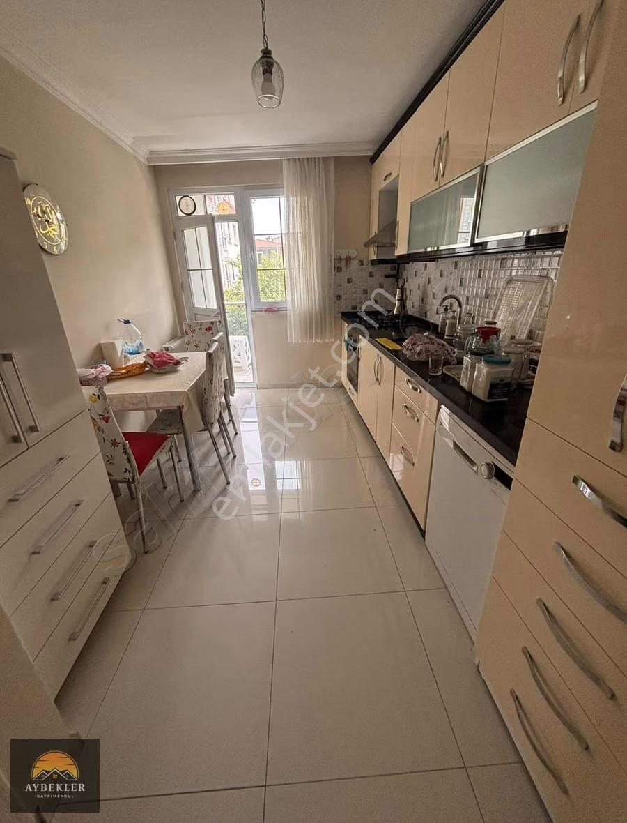 Sefaköy Merkez'de 3+1 K.uygun Ebeveyn Banyo-çift Balkon - Görsel 17