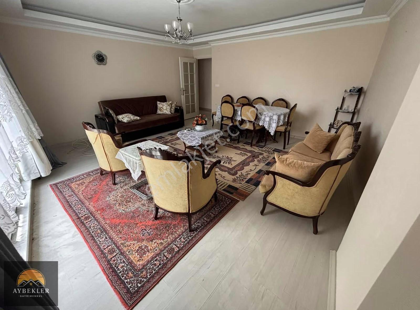 Sefaköy Merkez'de 3+1 K.uygun Ebeveyn Banyo-çift Balkon - Görsel 16