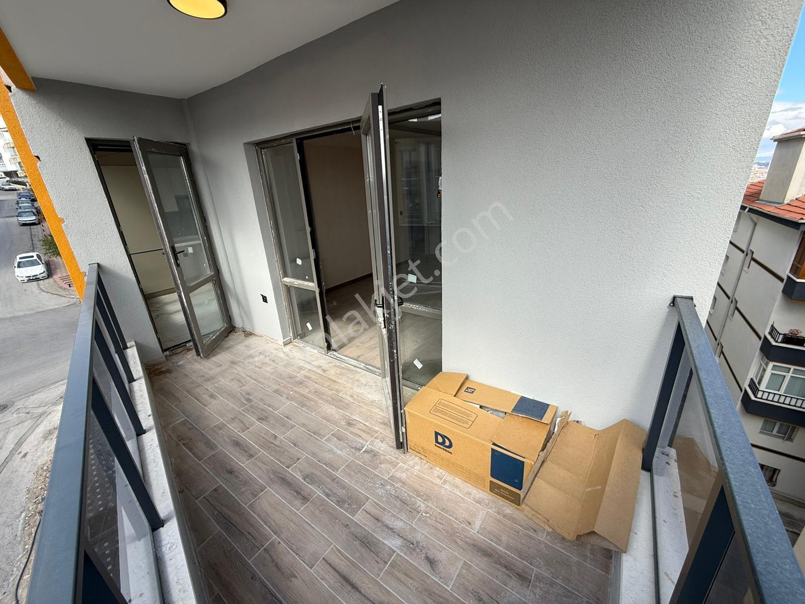 Yayla Mah. Cadde Üstü Sıfır 130m2 Manzaralı 3+1 Kiralık Daireler - Görsel 10