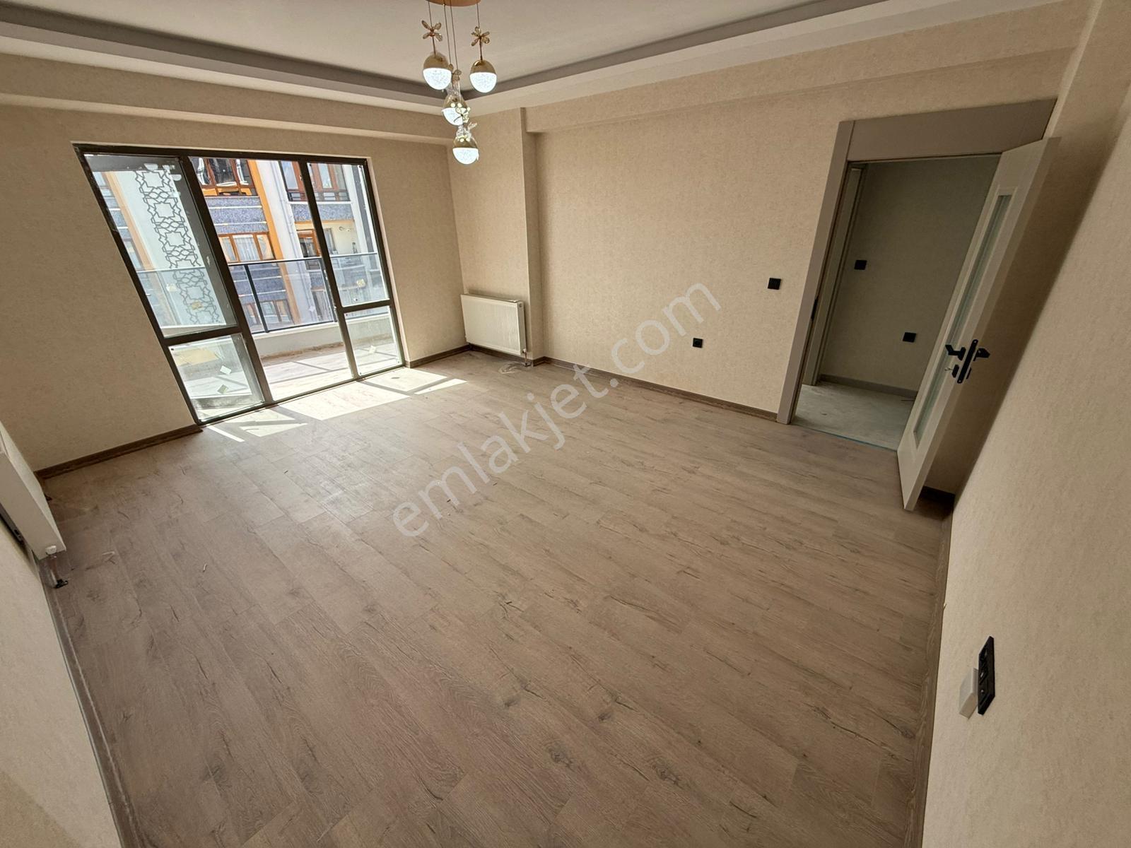 Yayla Mah. Cadde Üstü Sıfır 130m2 Manzaralı 3+1 Kiralık Daireler - Görsel 27