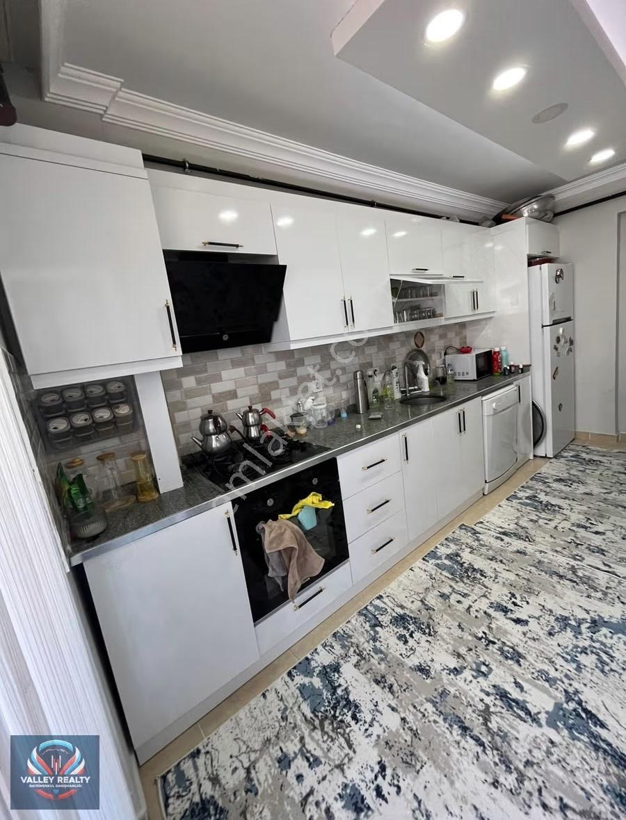 Valley'den Kemalettin Mah.'de Prestijli 3+1 Satılık Daire!! - Görsel 18