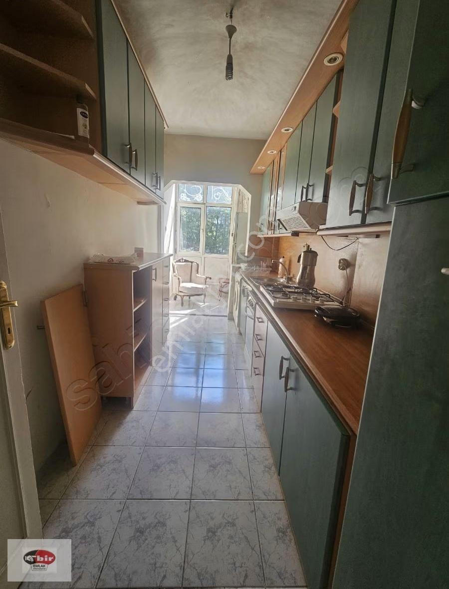 Esat Başak Sokak'ta 3+1 Kiralık Daire - Görsel 2