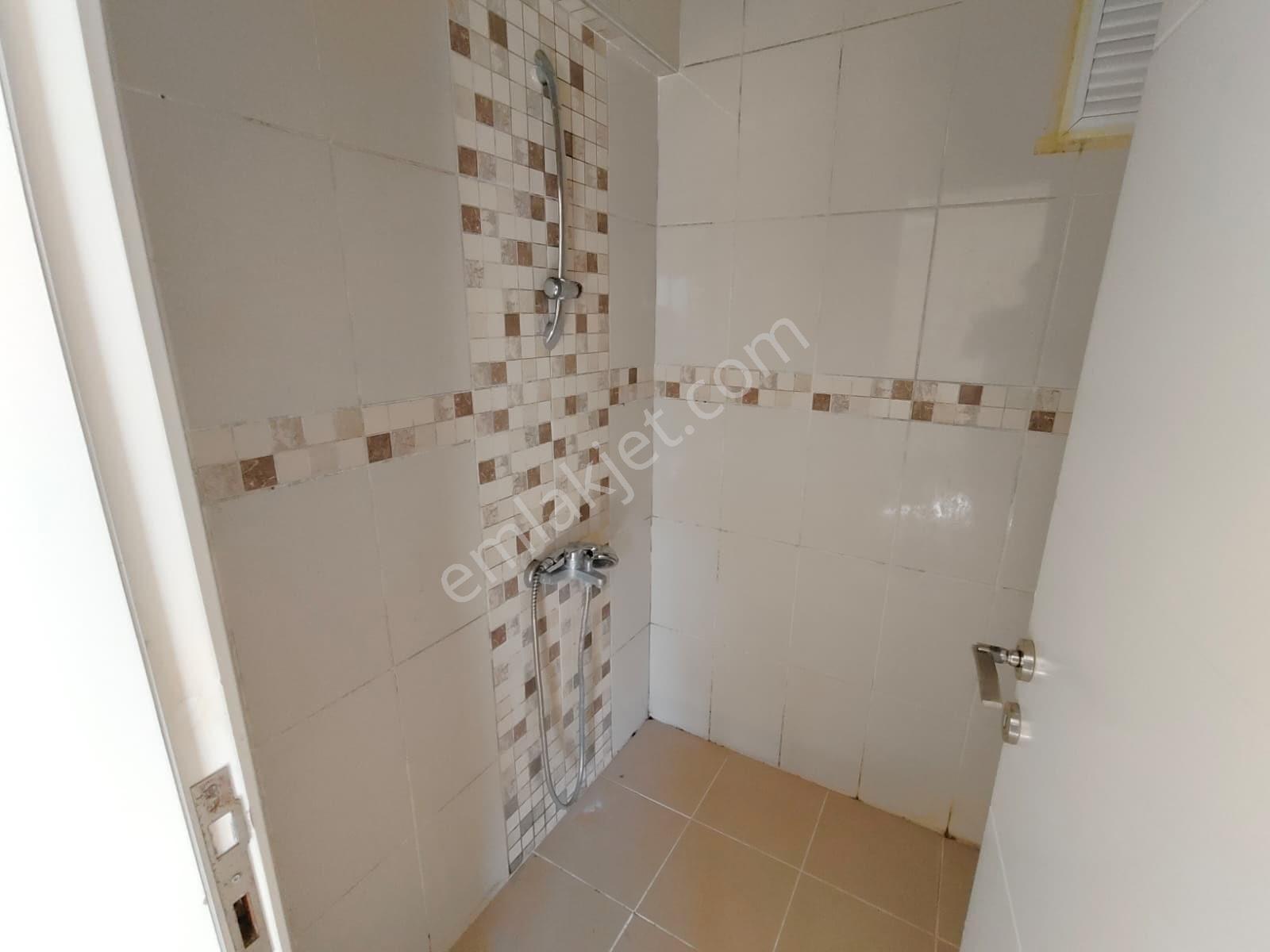 Mudanya Halitpaşda Kiralık 3+1 Arakat Daire - Görsel 15