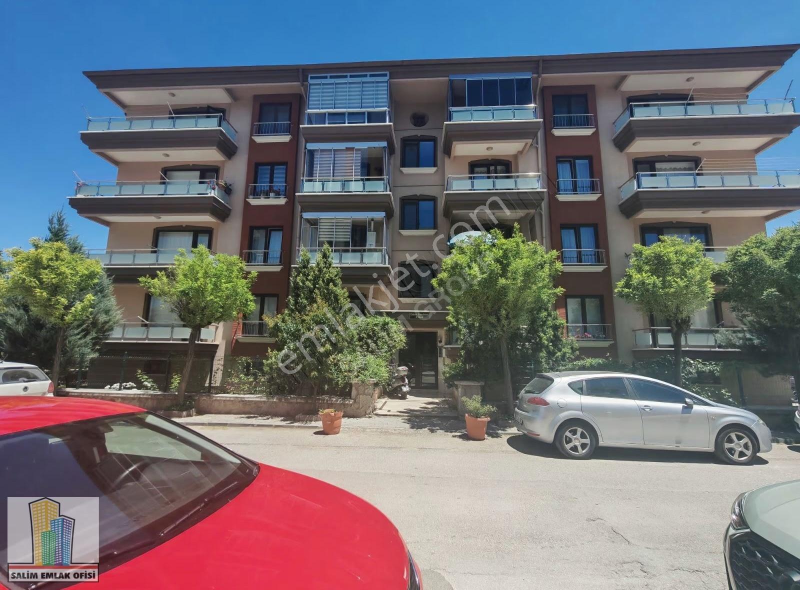 Salim Grp Emlak'tan Uydukent 4+1 Kiralık Daire - Görsel 12