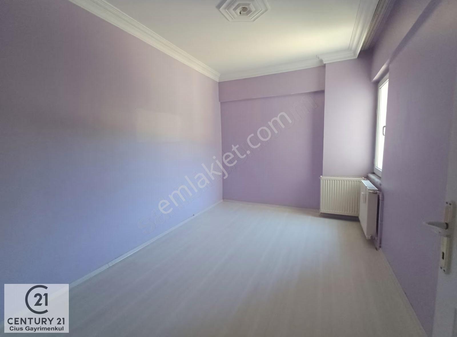 C21 Cius; Cumhuriyet'te 3+1 Arakat Deniz Manzaralı Kiralık Daire - Görsel 23