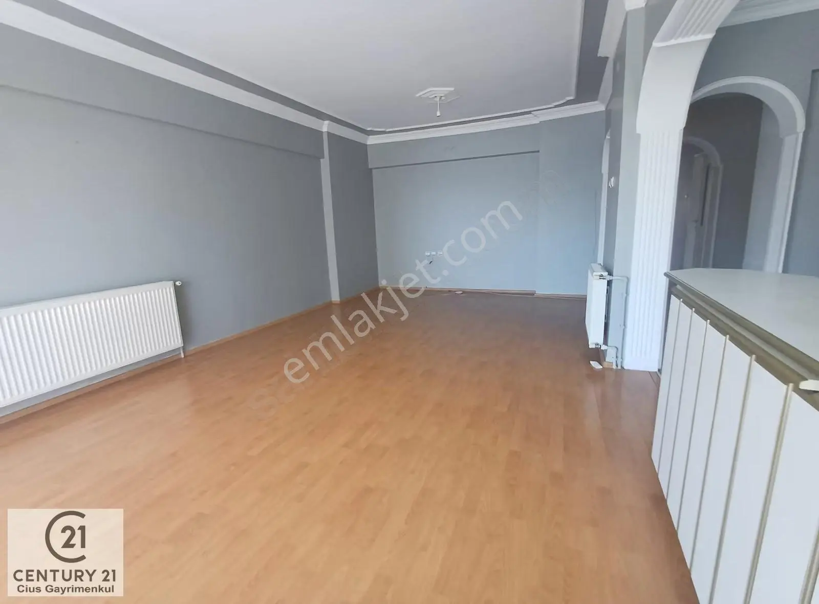 C21 Cius; Cumhuriyet'te 3+1 Arakat Deniz Manzaralı Kiralık Daire - Görsel 22