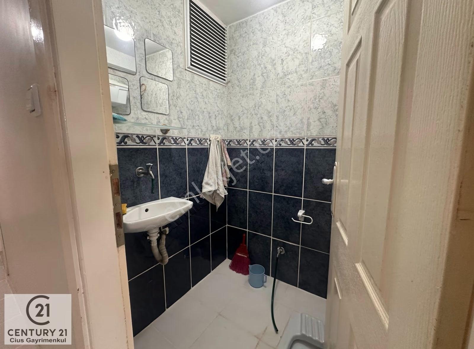 C21 Cius; Site İçerisinde Deniz Manzaralı Kiralık 3+1 - Görsel 3