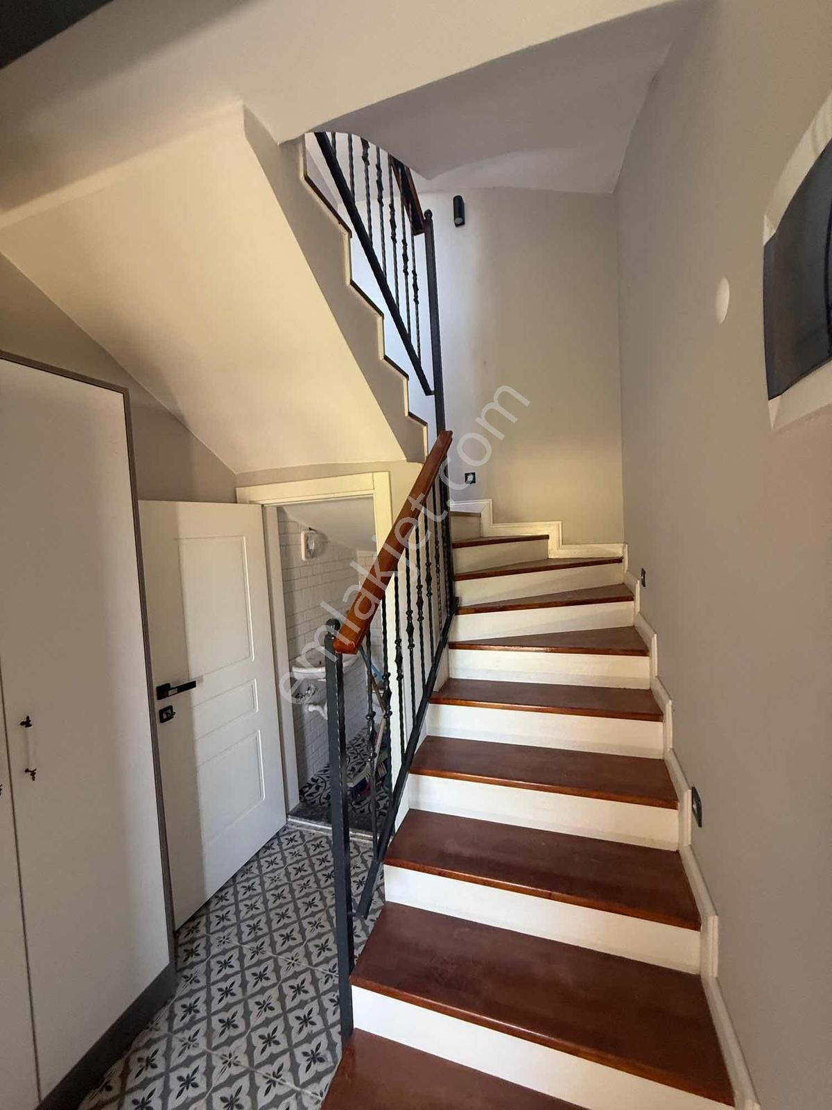 Torbalı Ayrancılar İnönü Mah.satılık Tripleks Villa - Görsel 24