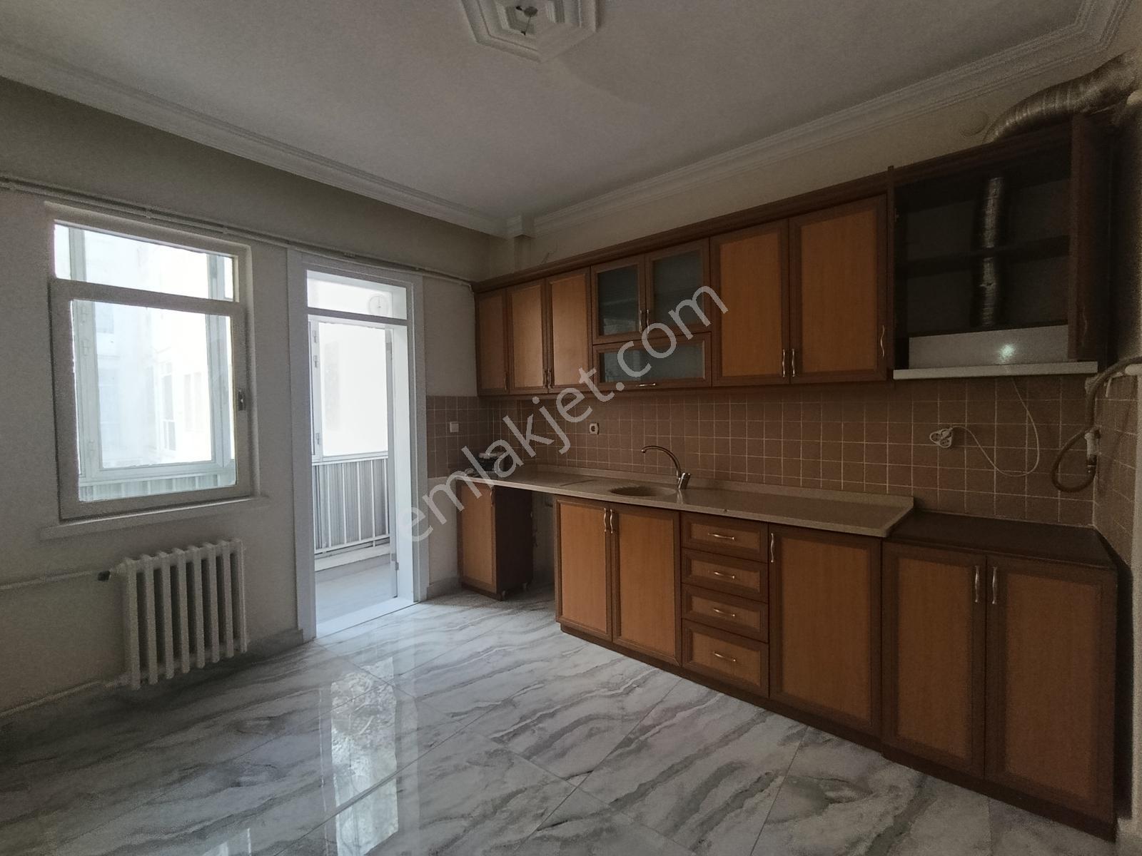 Rw Nest'ten Akarbaşı Atatürk Cd. Ata Sitesi Satılık 2+1 Daire - Görsel 5