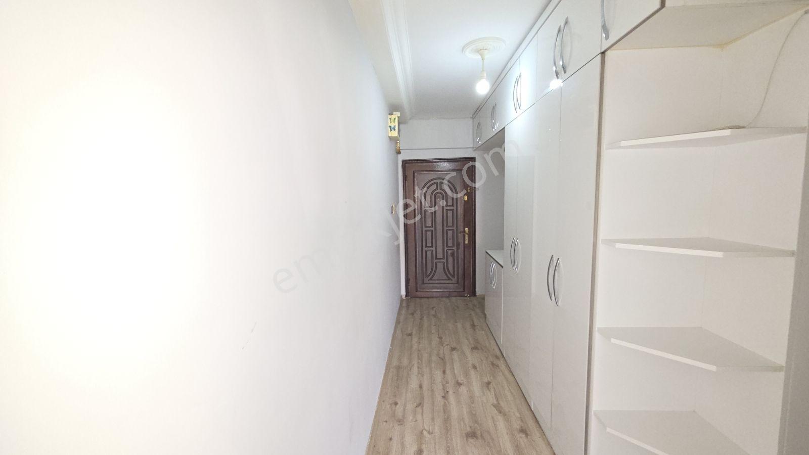 Valilik Arkası 2+1 Metro Dibi Arakat Bakımlı Lüks - Görsel 14