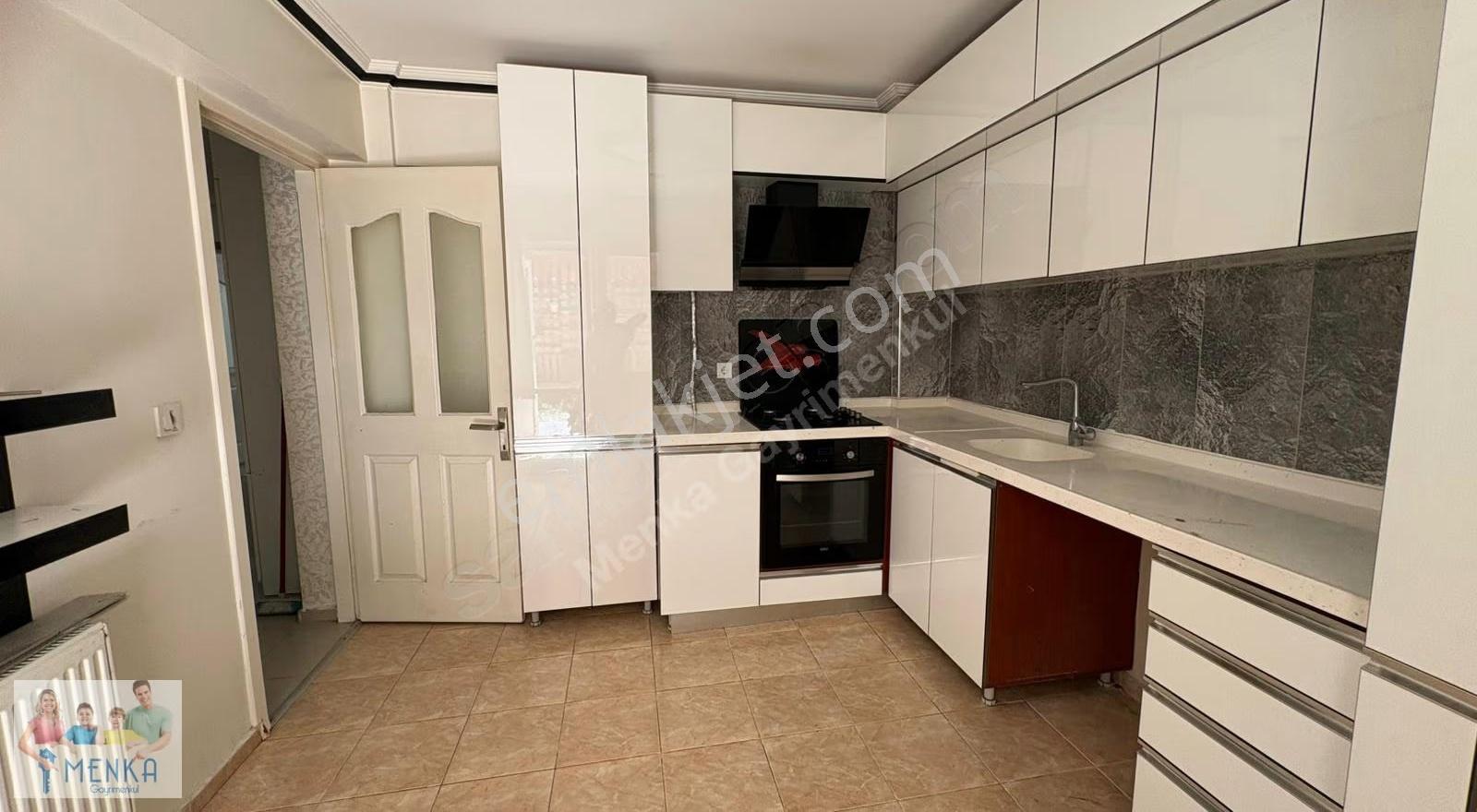Manisa Yunusemre Akmescit Mah.3+1 Kapalı Mutfak Kiralık Dairemiz