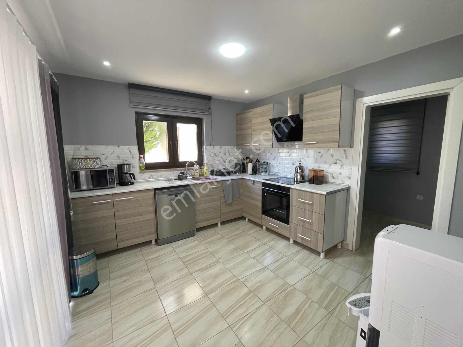 Manavgat Claudius Park Sitesinde Havuz Yanı Fırsat Villa - Görsel 20