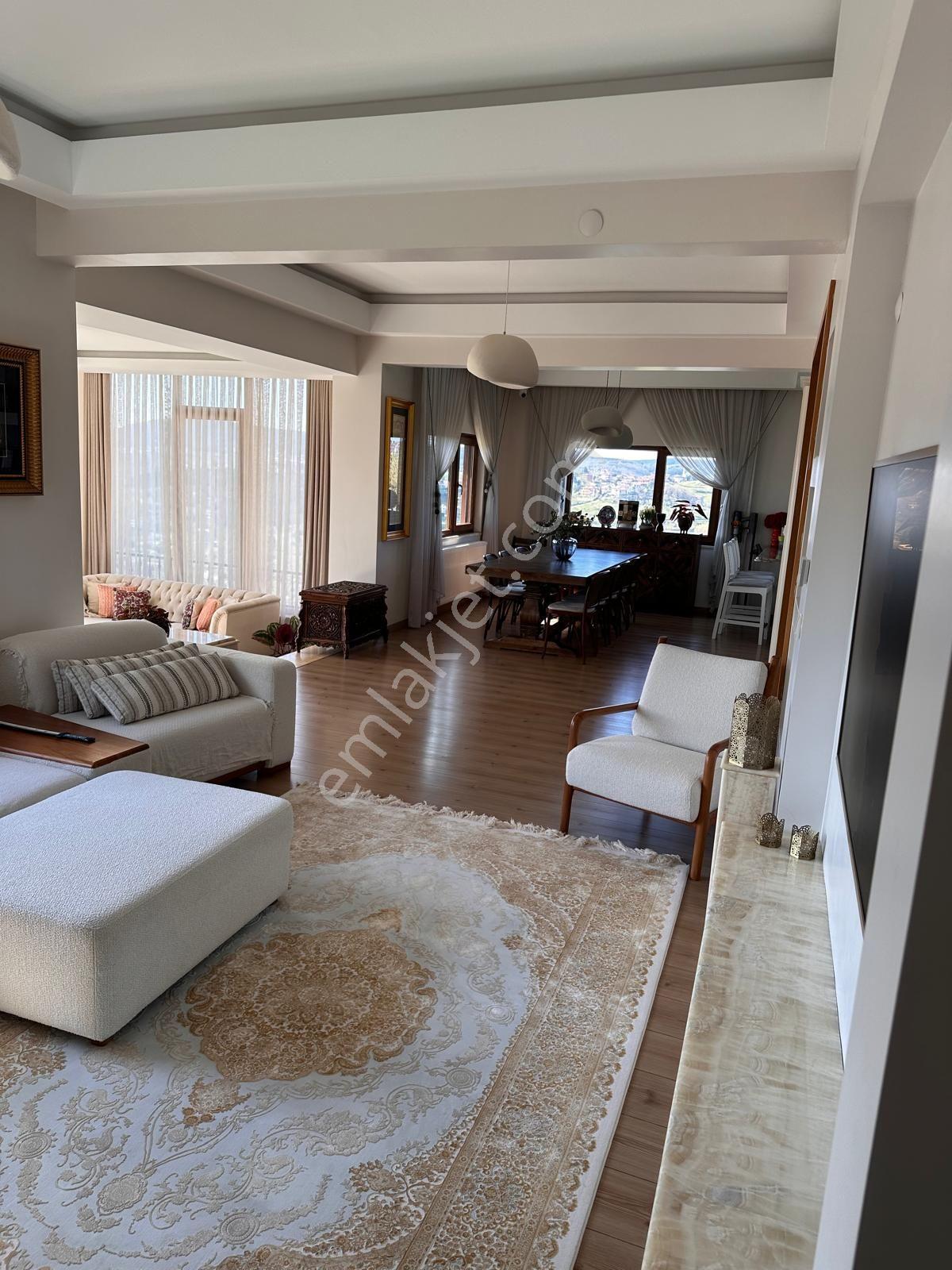 Muhteşem Manzaralı, Asansörlü Kiralık Lüx 5+2 Triplex Villa - Görsel 30