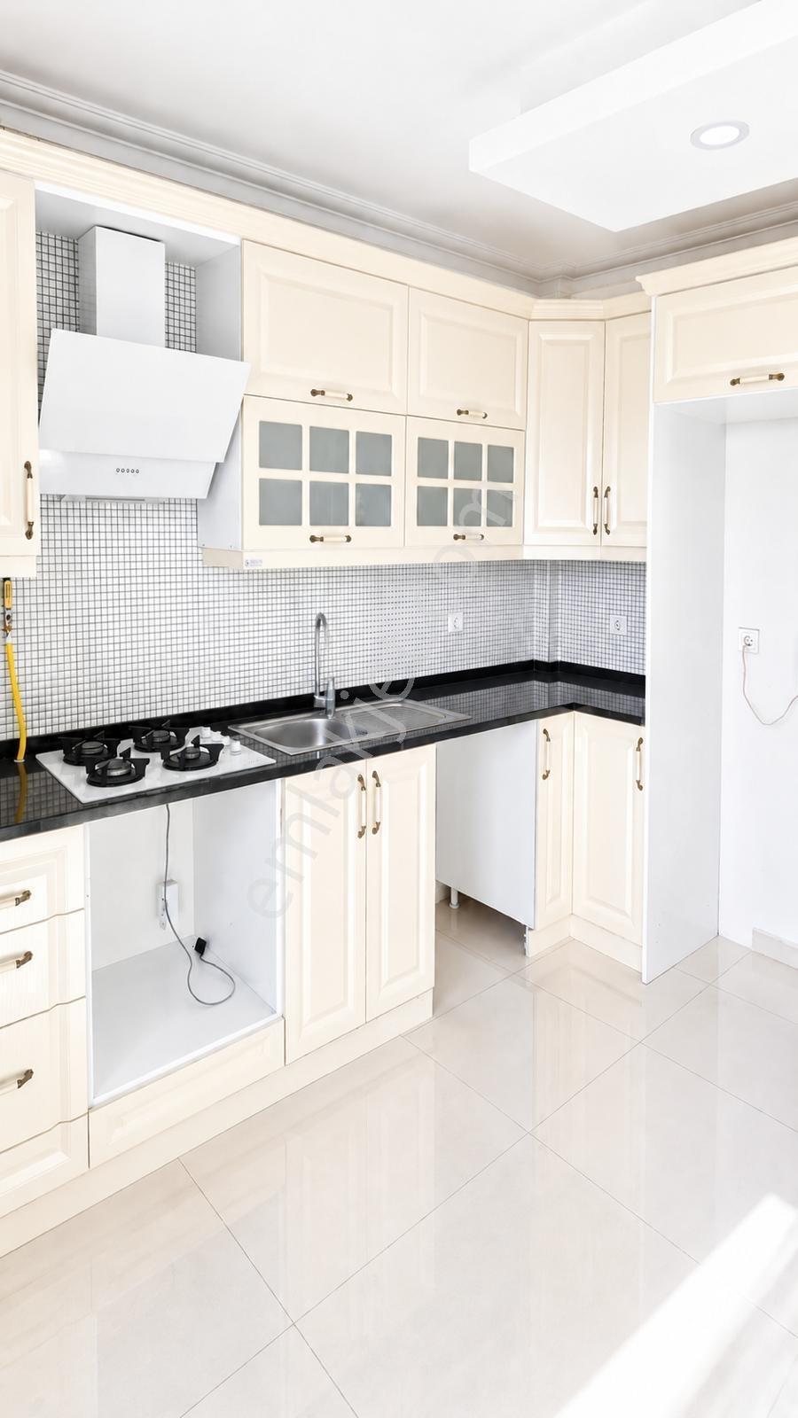 Yalova Gop Mah.'de 3+1 Ebeveyn Banyolu Geniş Ferah Kiralık Daire - Görsel 3