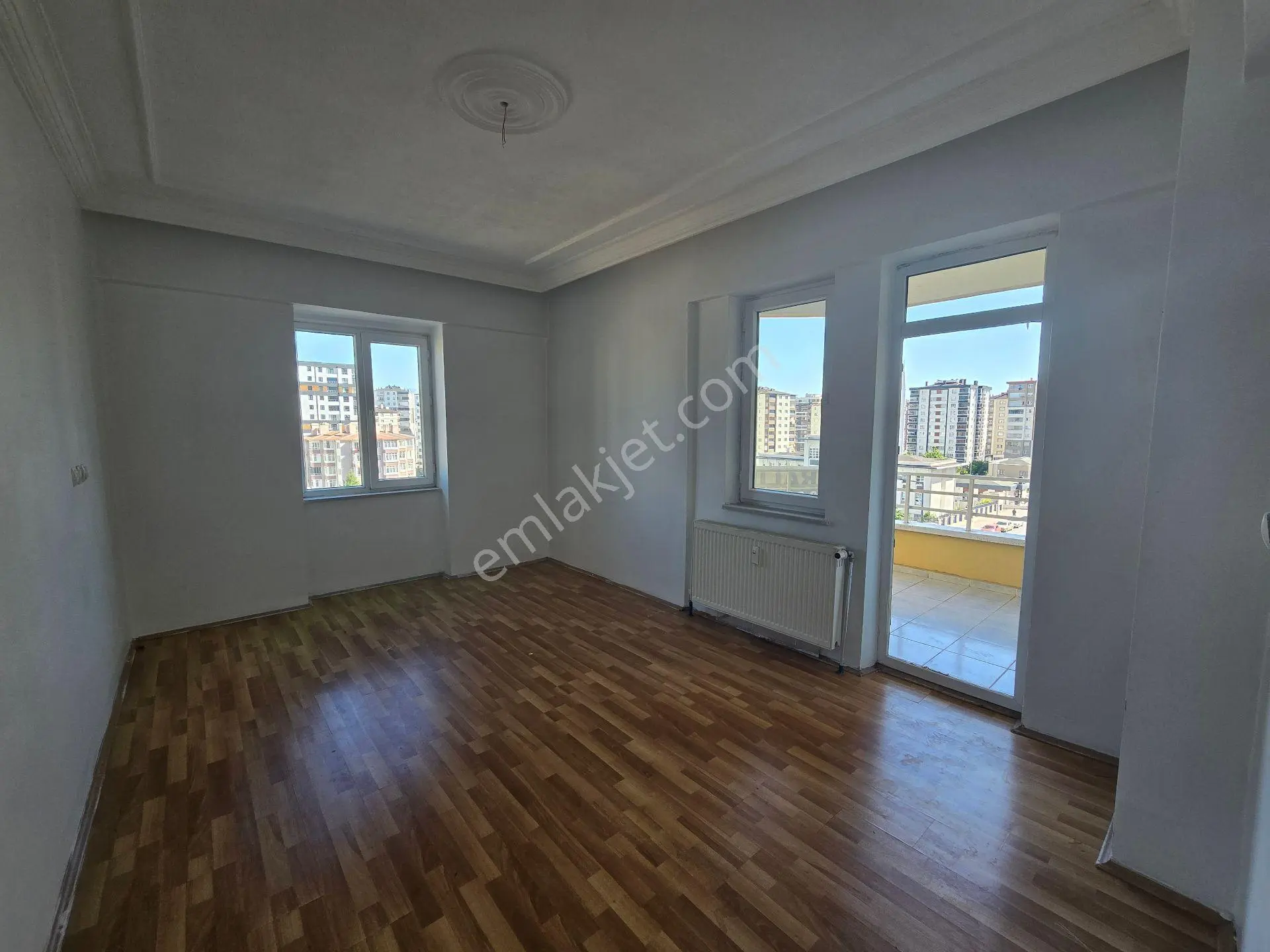 Erkilet/osmangazi Mh. De 3+1 Üçcepheli Kiralık Daire - Görsel 14