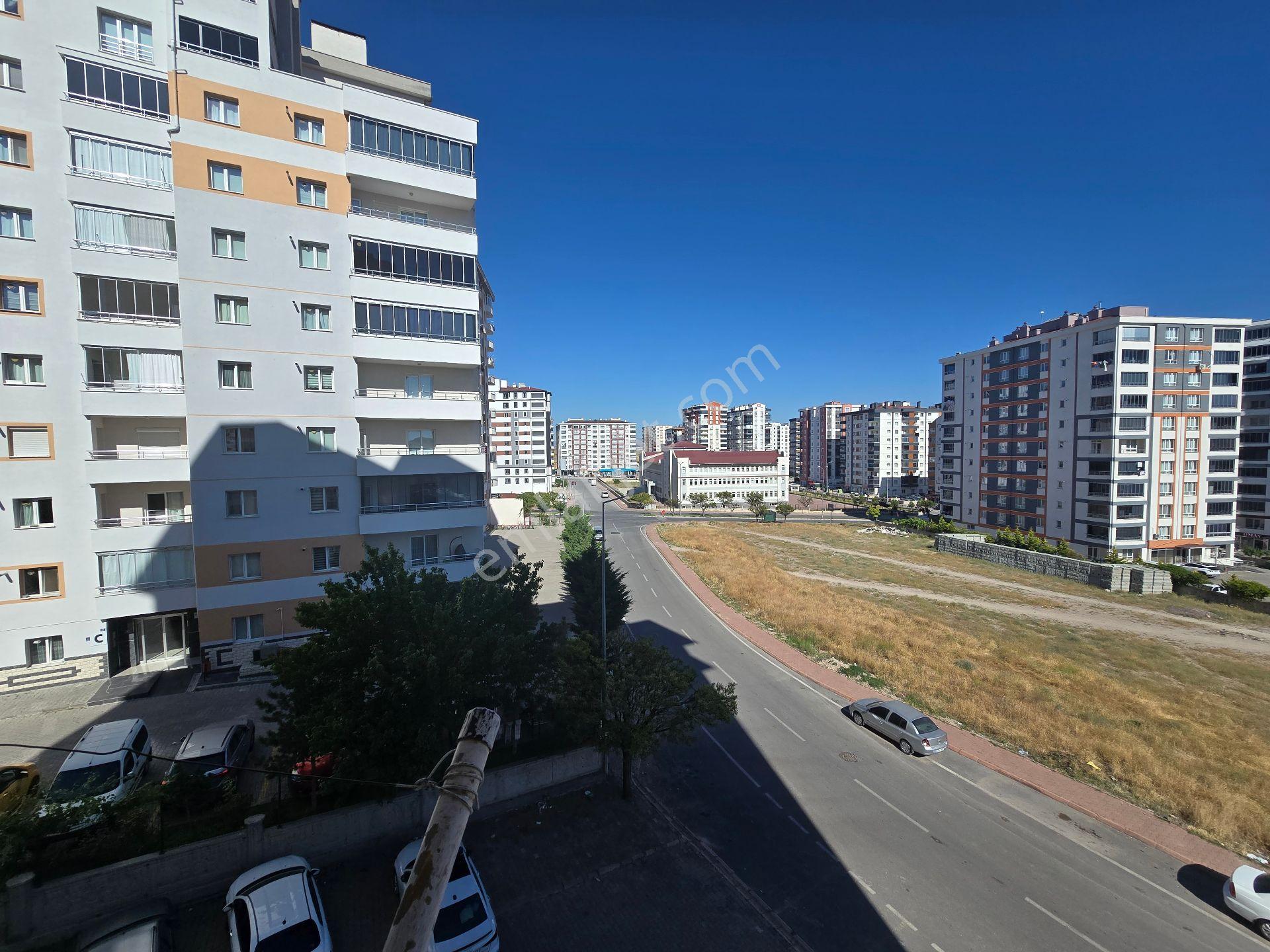 Erkilet/osmangazi Mh. De 3+1 Üçcepheli Kiralık Daire - Görsel 6