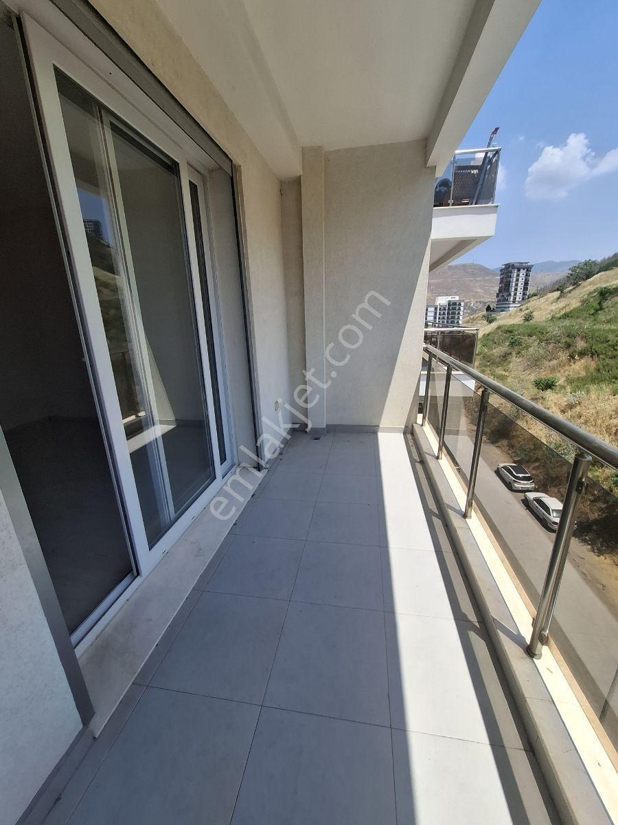Bayraklı Seyir Tepe De Kiralık Daire - Görsel 18