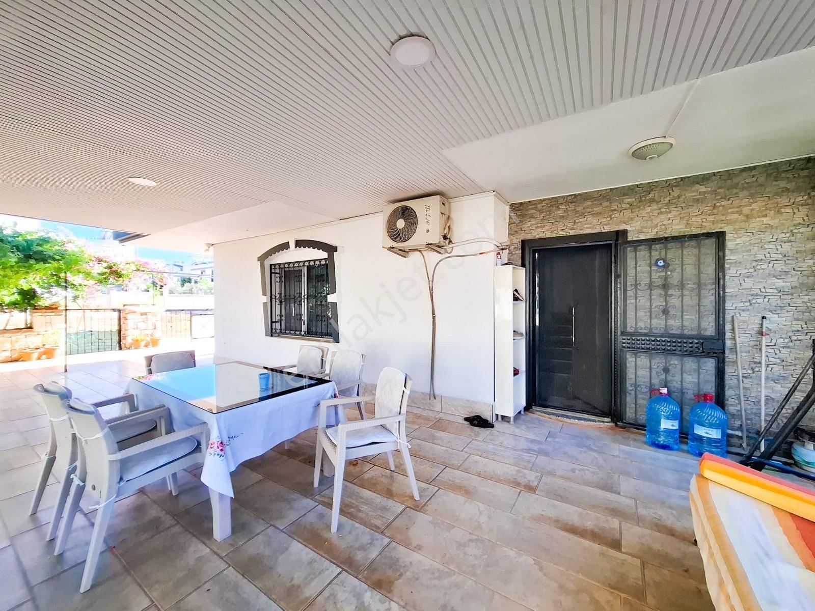 Didim Yeşılkentte Eşyalı 3+1 Çift Teraslı Villa - Görsel 6