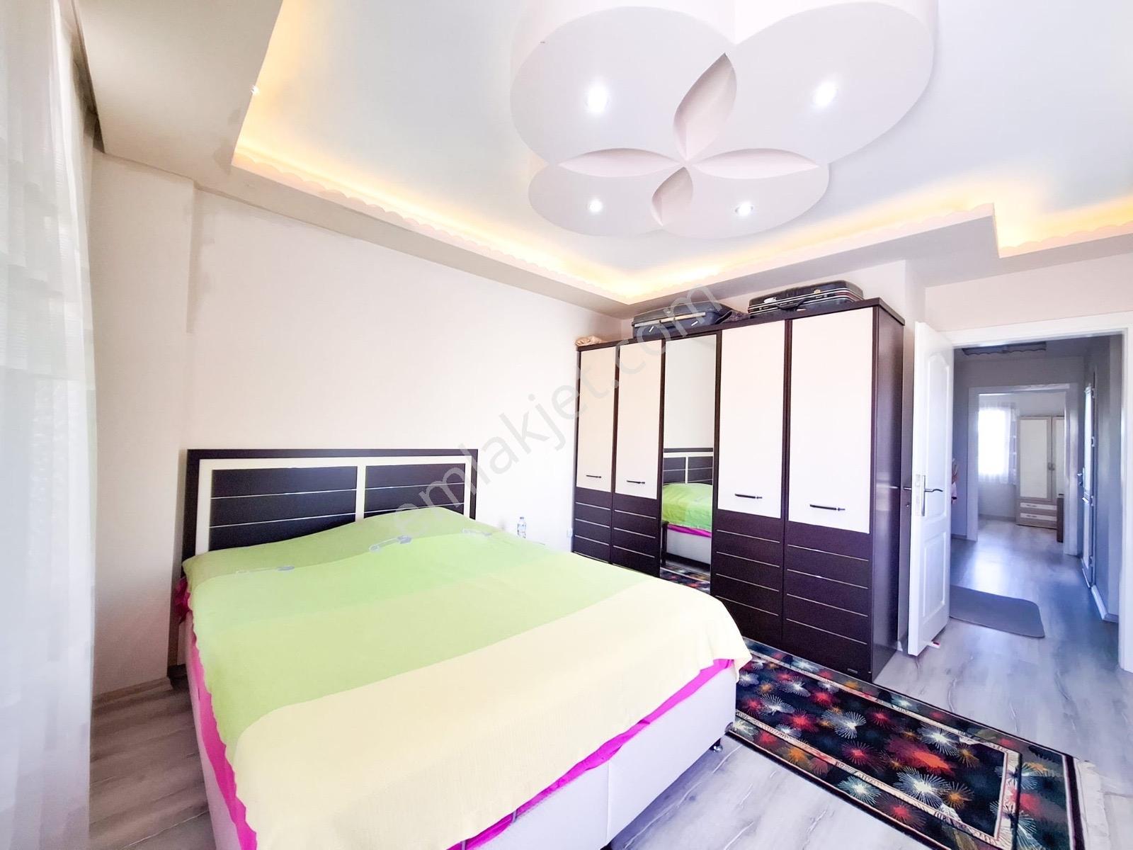 Didim Yeşılkentte Eşyalı 3+1 Çift Teraslı Villa - Görsel 7