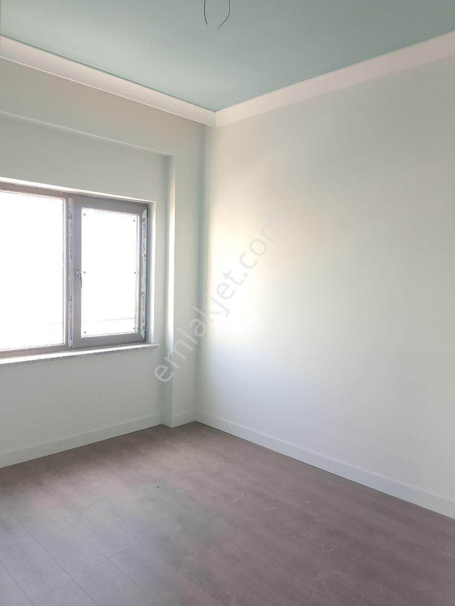 Rota Karesi Den Köylü Garajı Yakını ***sıfır*** 1+1 - Görsel 8