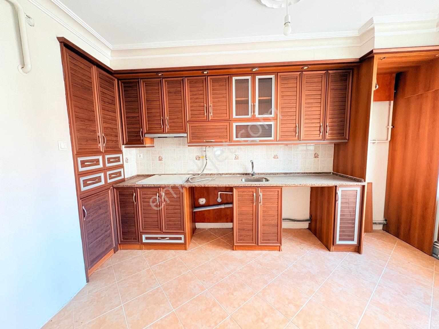 Cumhuriyette Depozito Yok 3+1 Site Dairesi - Görsel 5