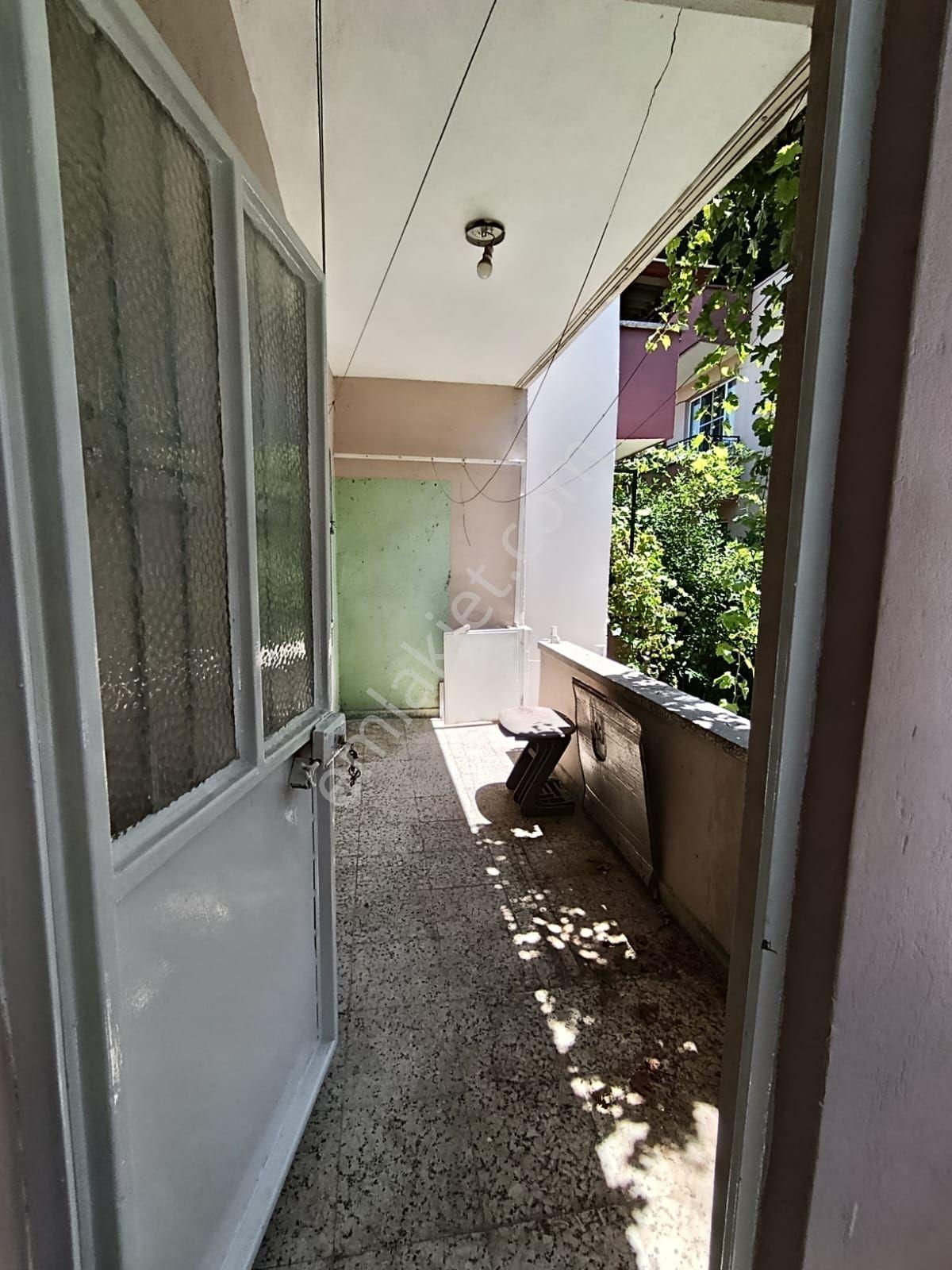 Yeşil Mahallede, Yeni Devlet Hastanesi Yakınında Müstakil Tadında 2+1 Kiralık Daire - Görsel 15