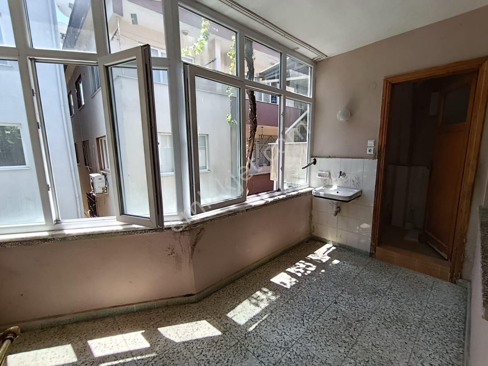 Yeşil Mahallede, Yeni Devlet Hastanesi Yakınında Müstakil Tadında 2+1 Kiralık Daire - Görsel 14
