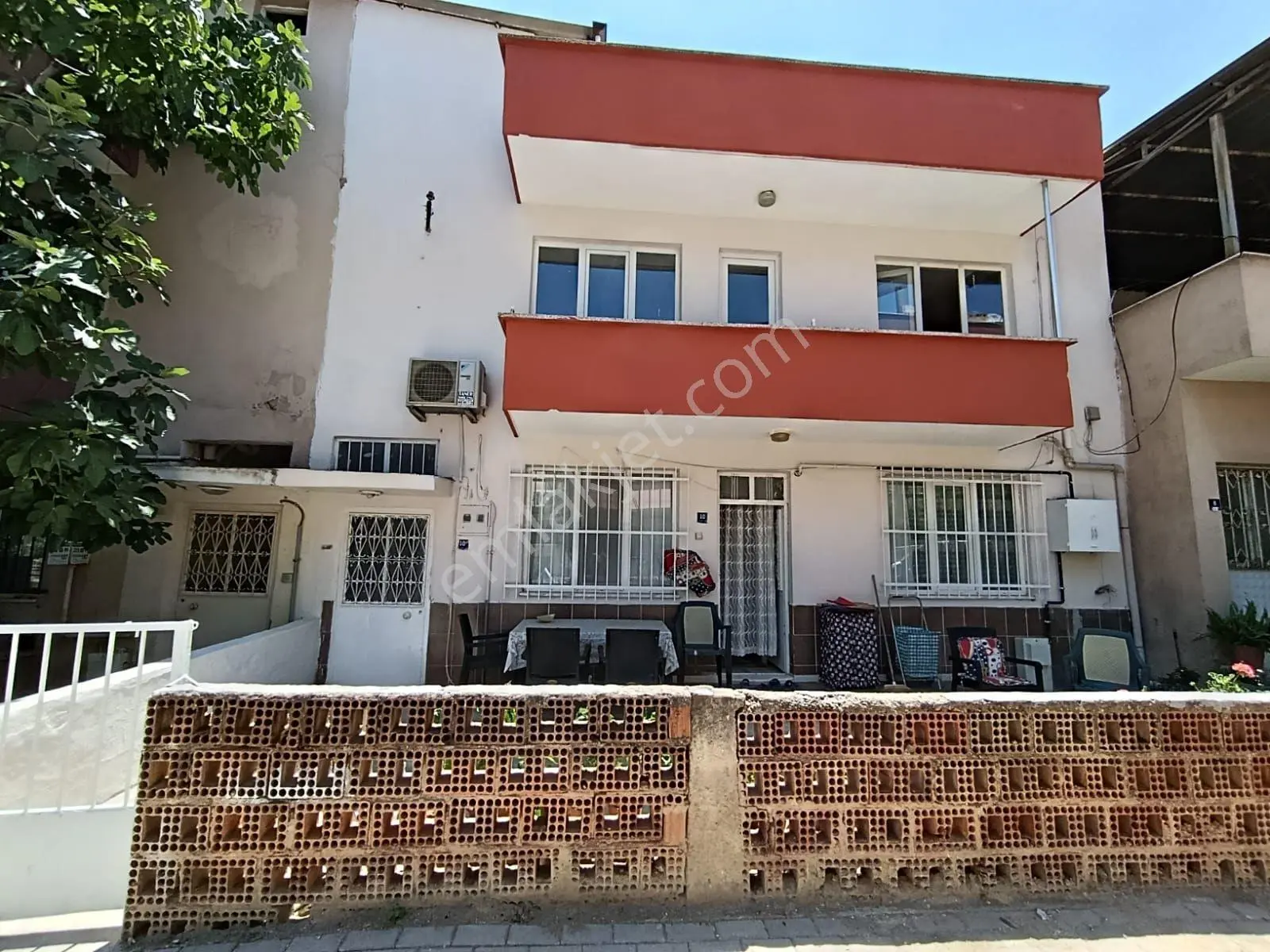 Yeşil Mahallede, Yeni Devlet Hastanesi Yakınında Müstakil Tadında 2+1 Kiralık Daire