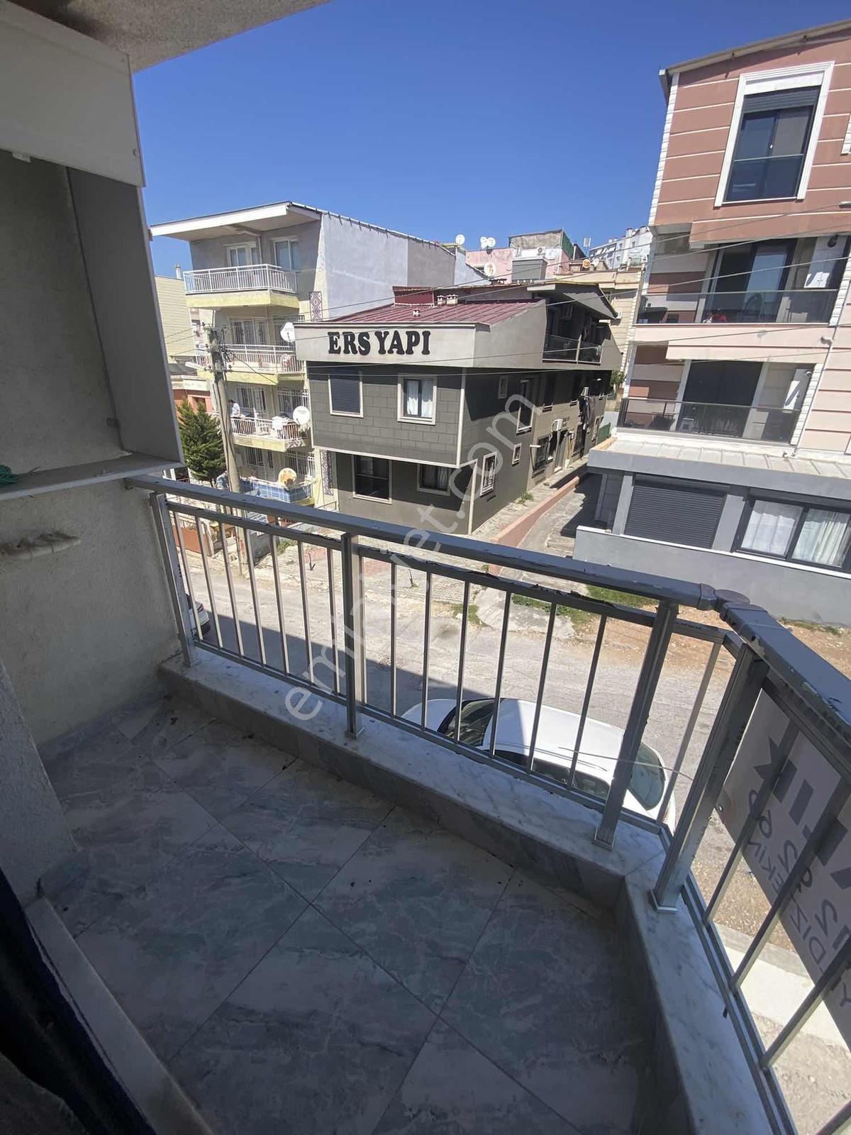Buca Adatepe Mahallesinde Kiralık 1+1 Klimalı Eşyalı Balkonlu Ev - Görsel 15