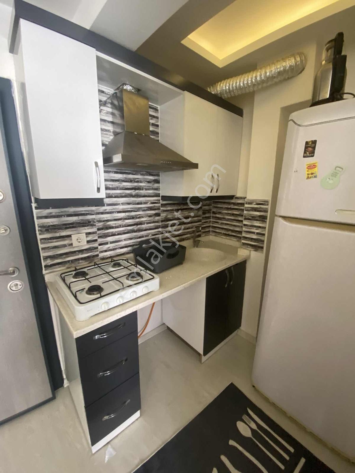 Buca Adatepe Mahallesinde Kiralık 1+1 Klimalı Eşyalı Balkonlu Ev - Görsel 17