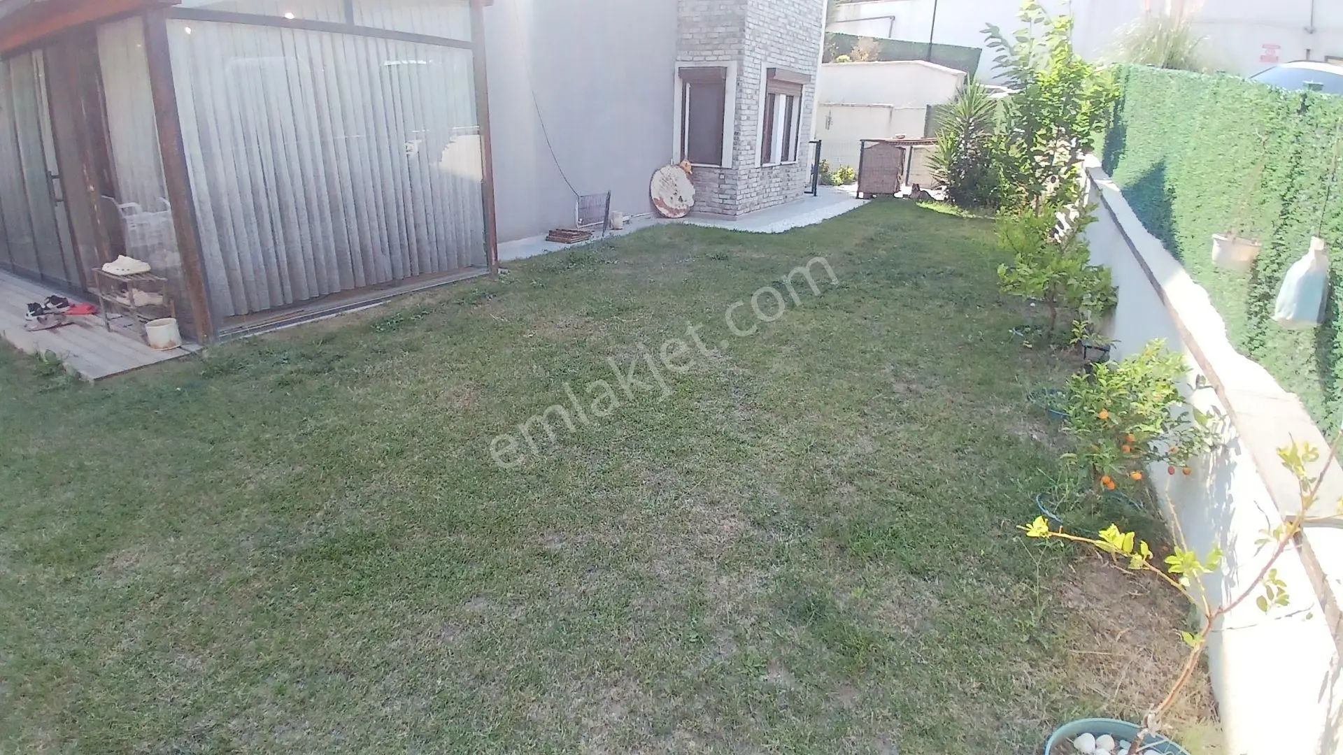 3 Katlı, 400 M² Bahçeli, Tamamen Yenilenmiş Villa - Görsel 4