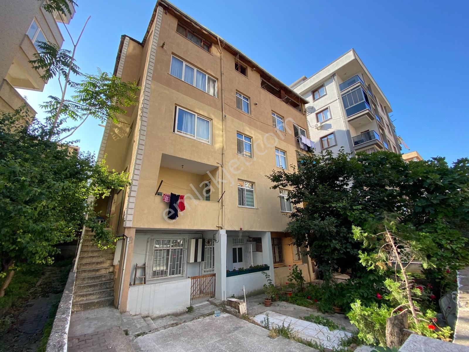 Focus'tan Muhteşem Konumda ,42m² Arsa Paylı,ultra Geniş, 3+1