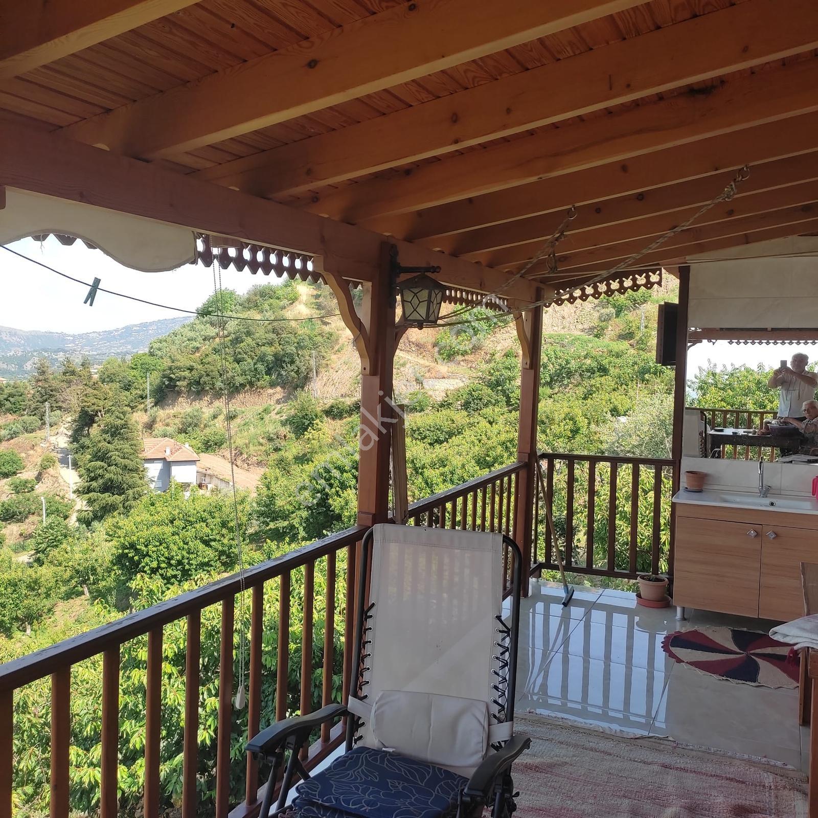 Salihli De Satılık Dağ Evi Ve Kiraz Bahçesi - Görsel 14