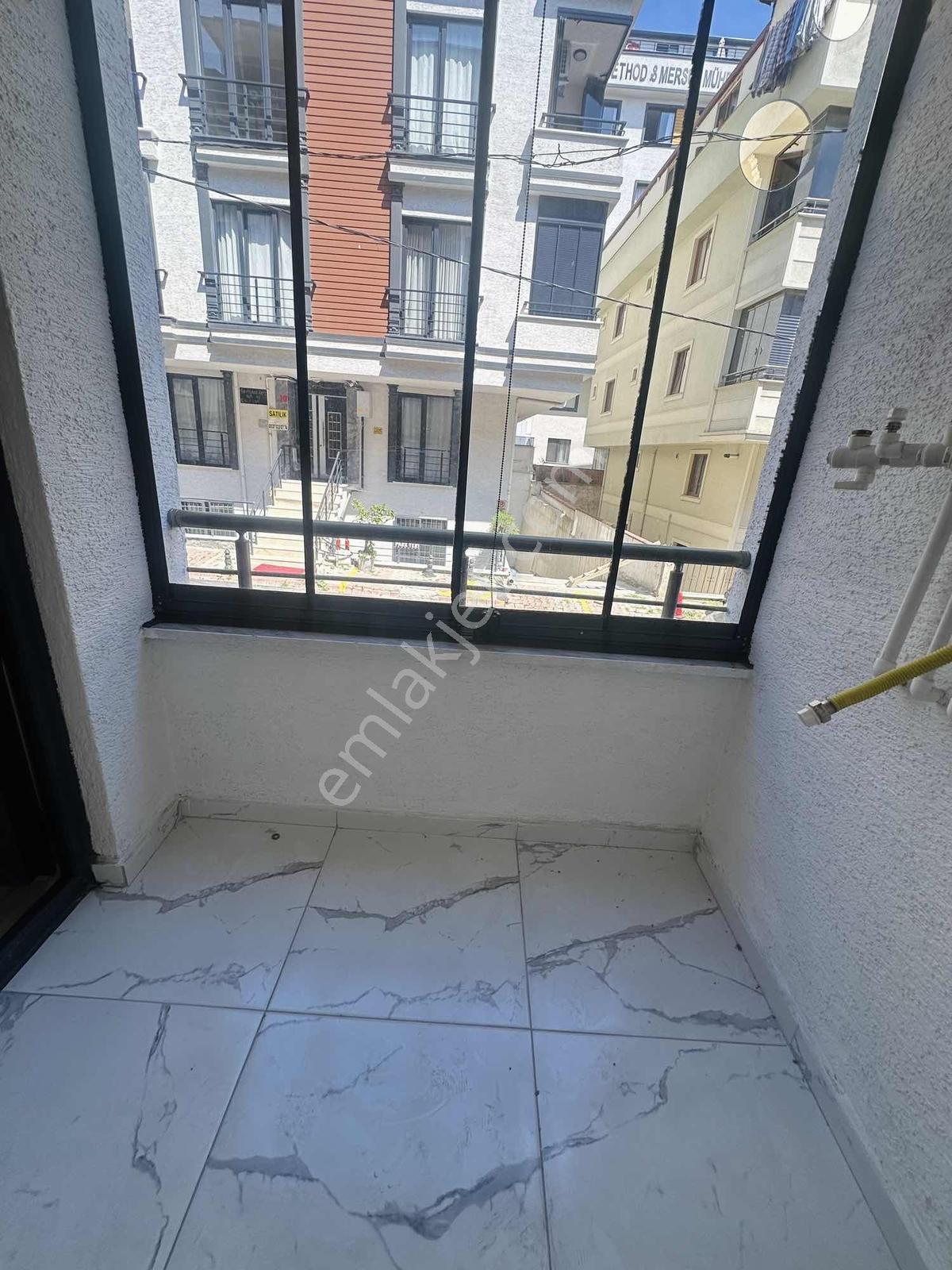 Çekmeköy Mehmet Akif Mah. Metro 1km Mesafe Satılık 2+1 Daire - Görsel 15
