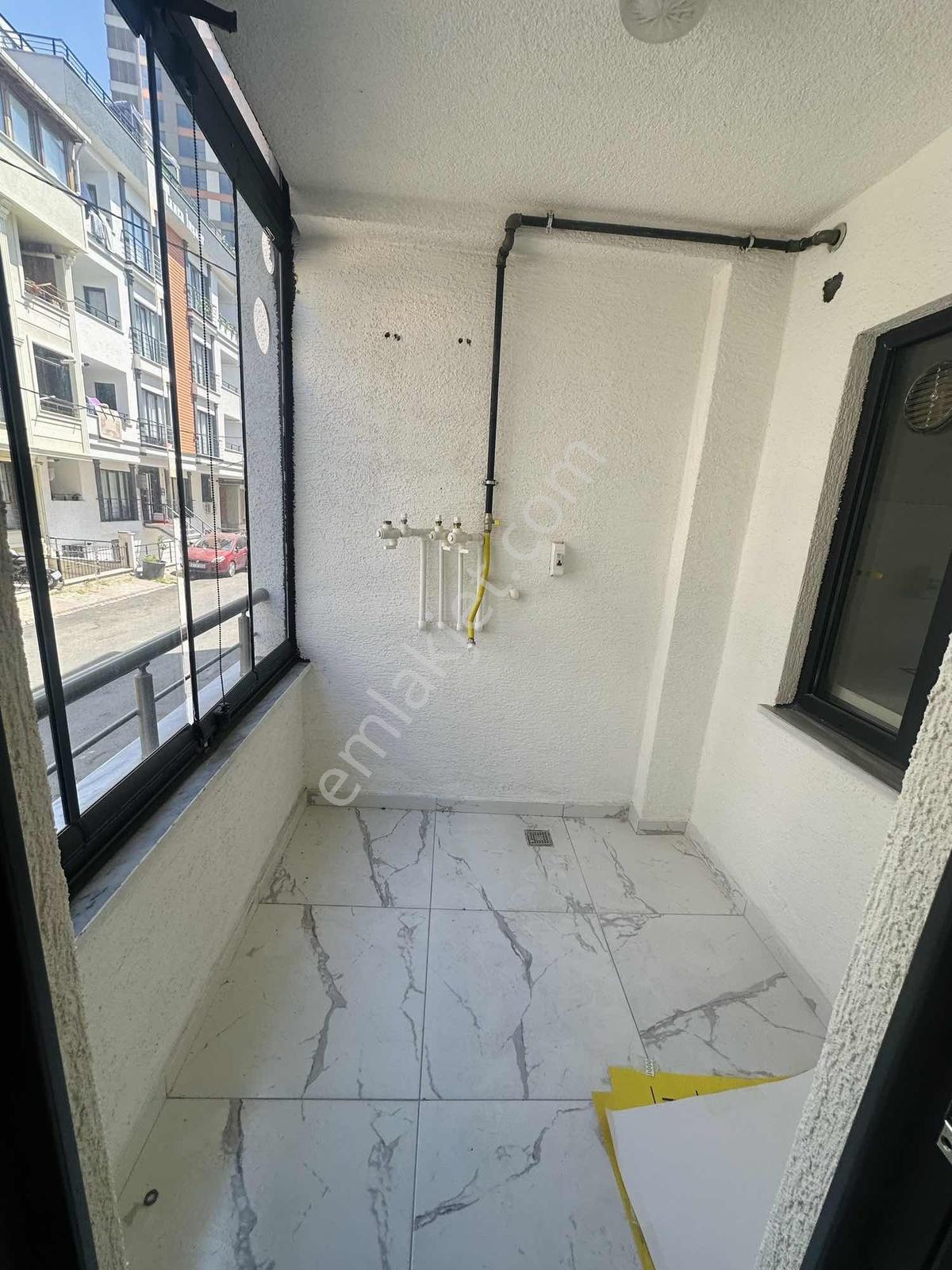 Çekmeköy Mehmet Akif Mah. Metro 1km Mesafe Satılık 2+1 Daire - Görsel 4