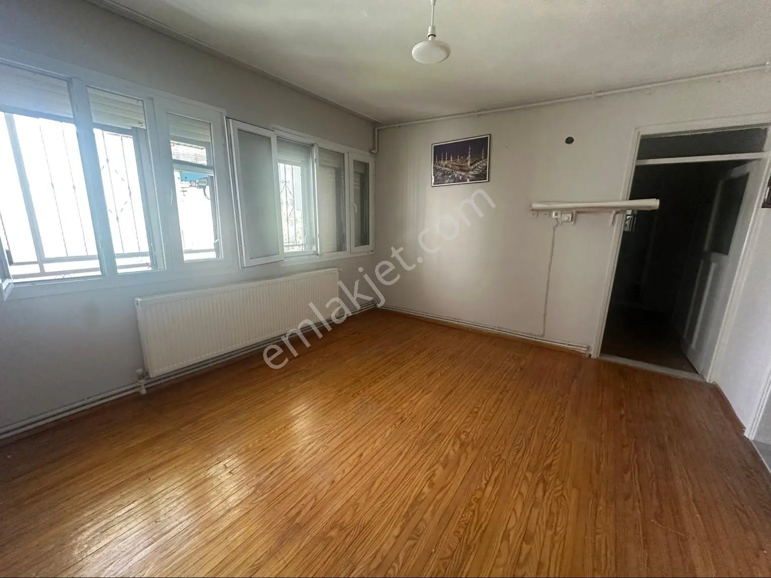 Selvili Mahallesi 2+1 Aydınlık Ve Geniş Kiralık Daire - Görsel 6