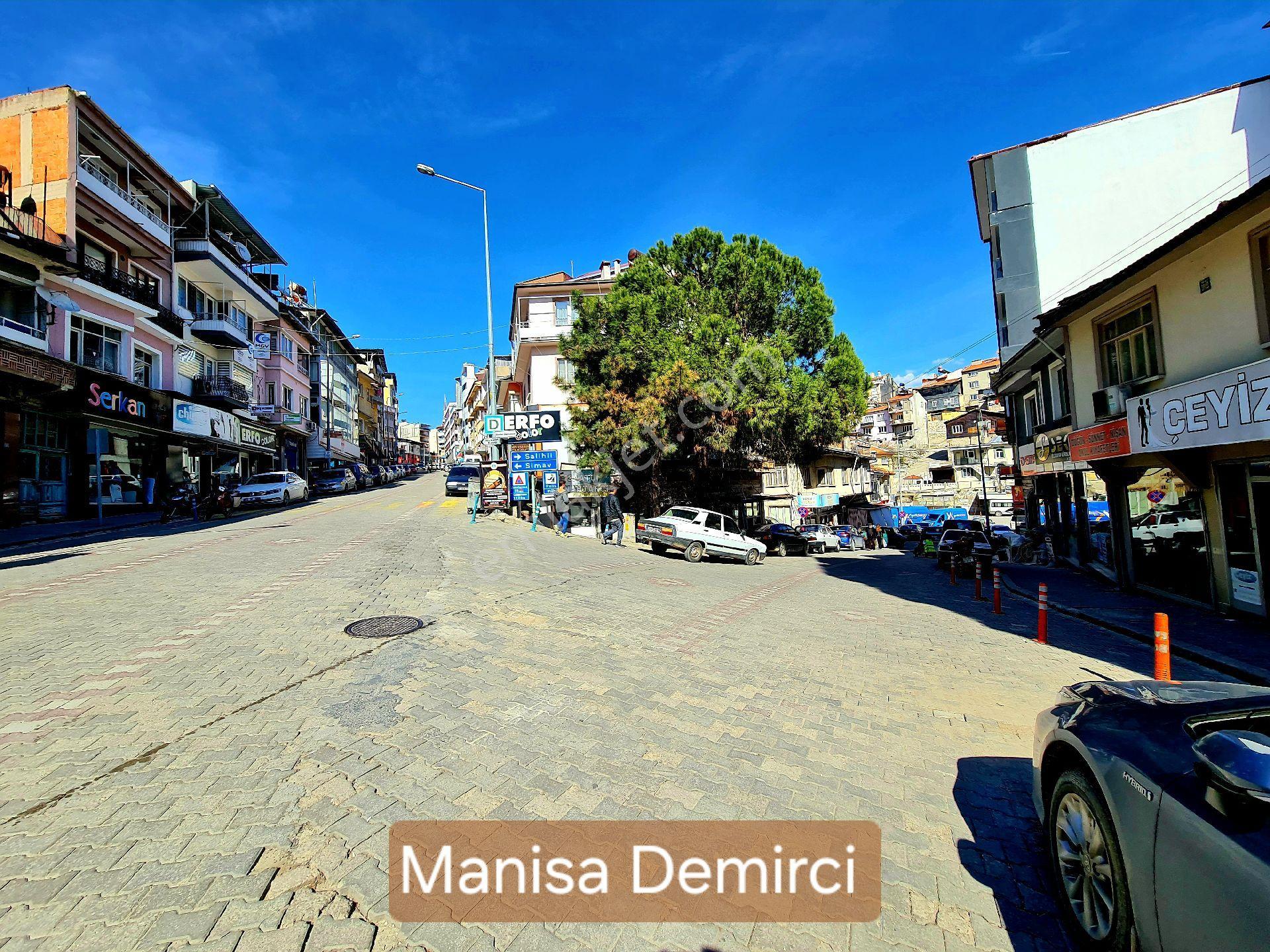 Manisa Demirci Bayramşah 3085m² Köye 500m Kupon Açıklamada Tapuda Buluşuyoruz - Görsel 27