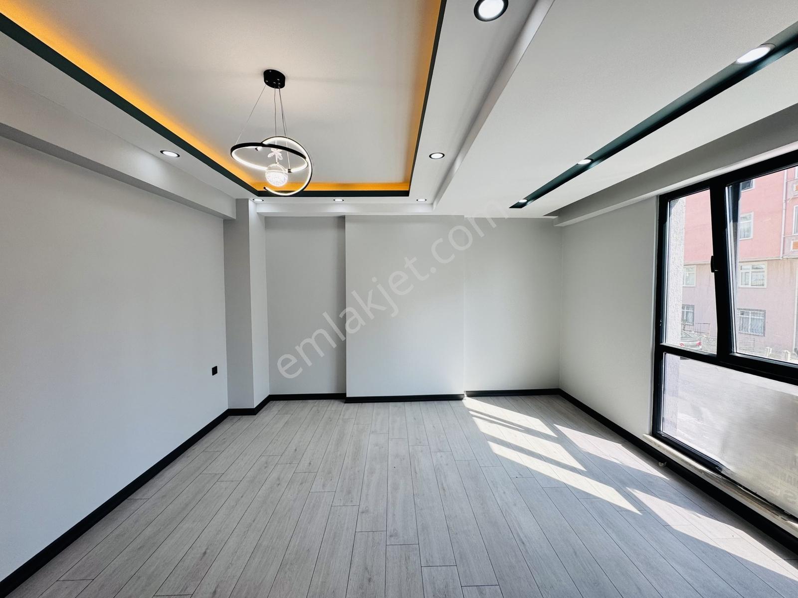 Güven'den Hastaneye Yakın Yerden Isıtmalı,k.otoparklı 2+1 Daire - Görsel 14