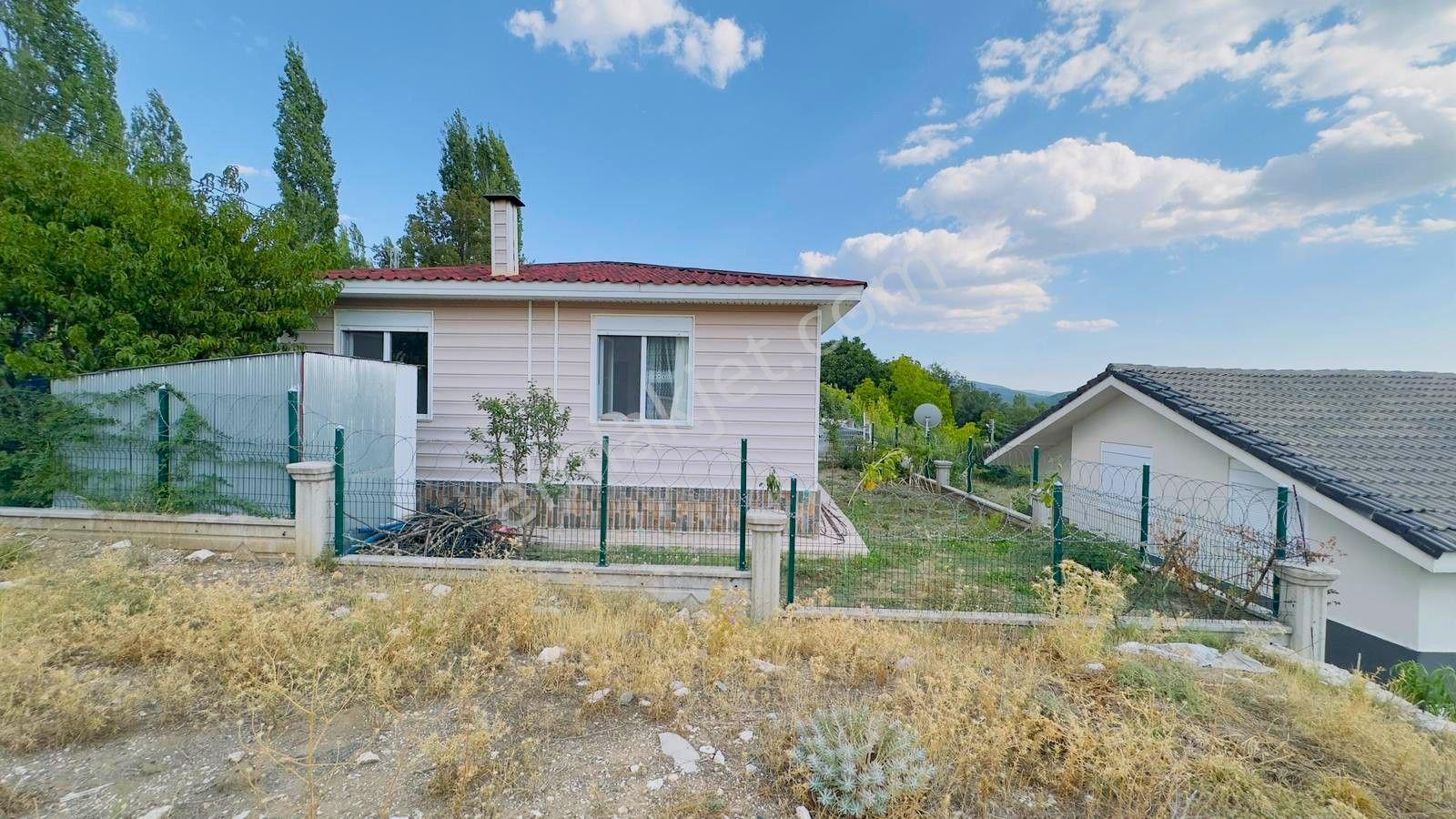 Ağlasun Manzaralı Müstakil Ev - Görsel 34
