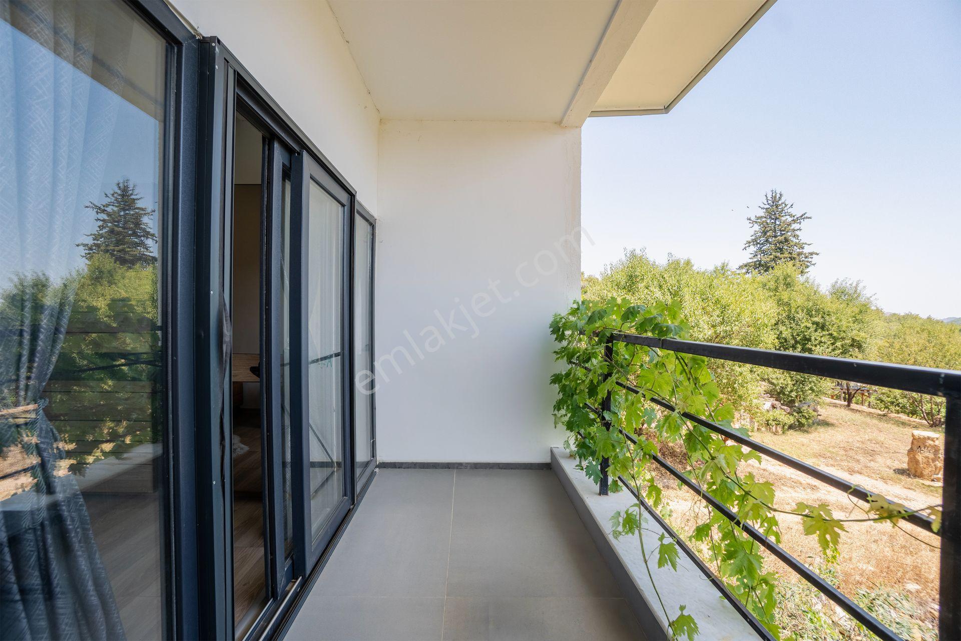 Yazır Köyü Olimpos Civarı Müstakil Villa Ve 1700 M2 Arazi - Görsel 25