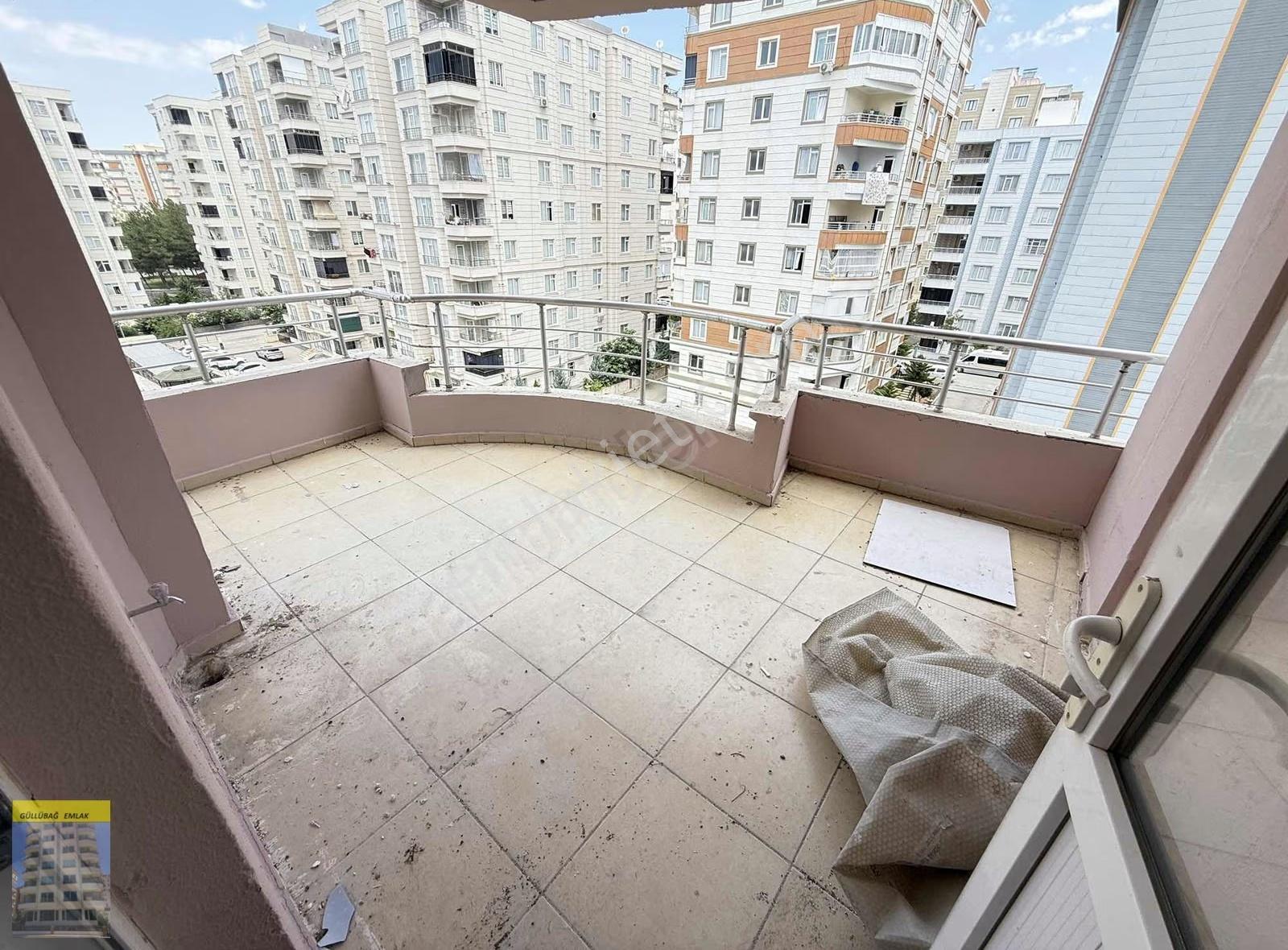 Atakentte Cadde Üstü 3+1 Merkezi Lokasyon