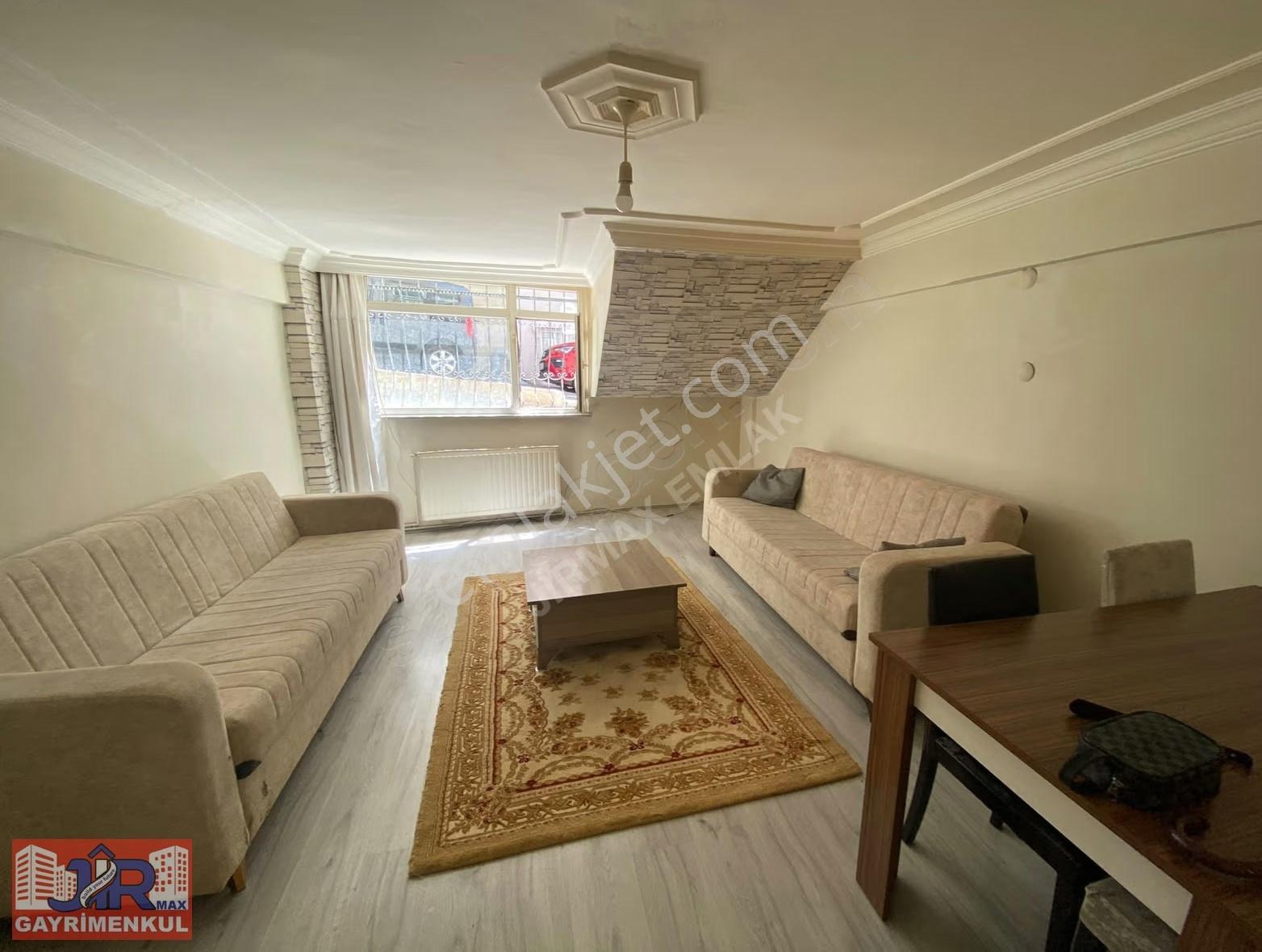 Üsküdar Bağlarbaşı'nda Metroya 4 Dk | Geniş Bahçeli, Ferah 2+1 - Görsel 2