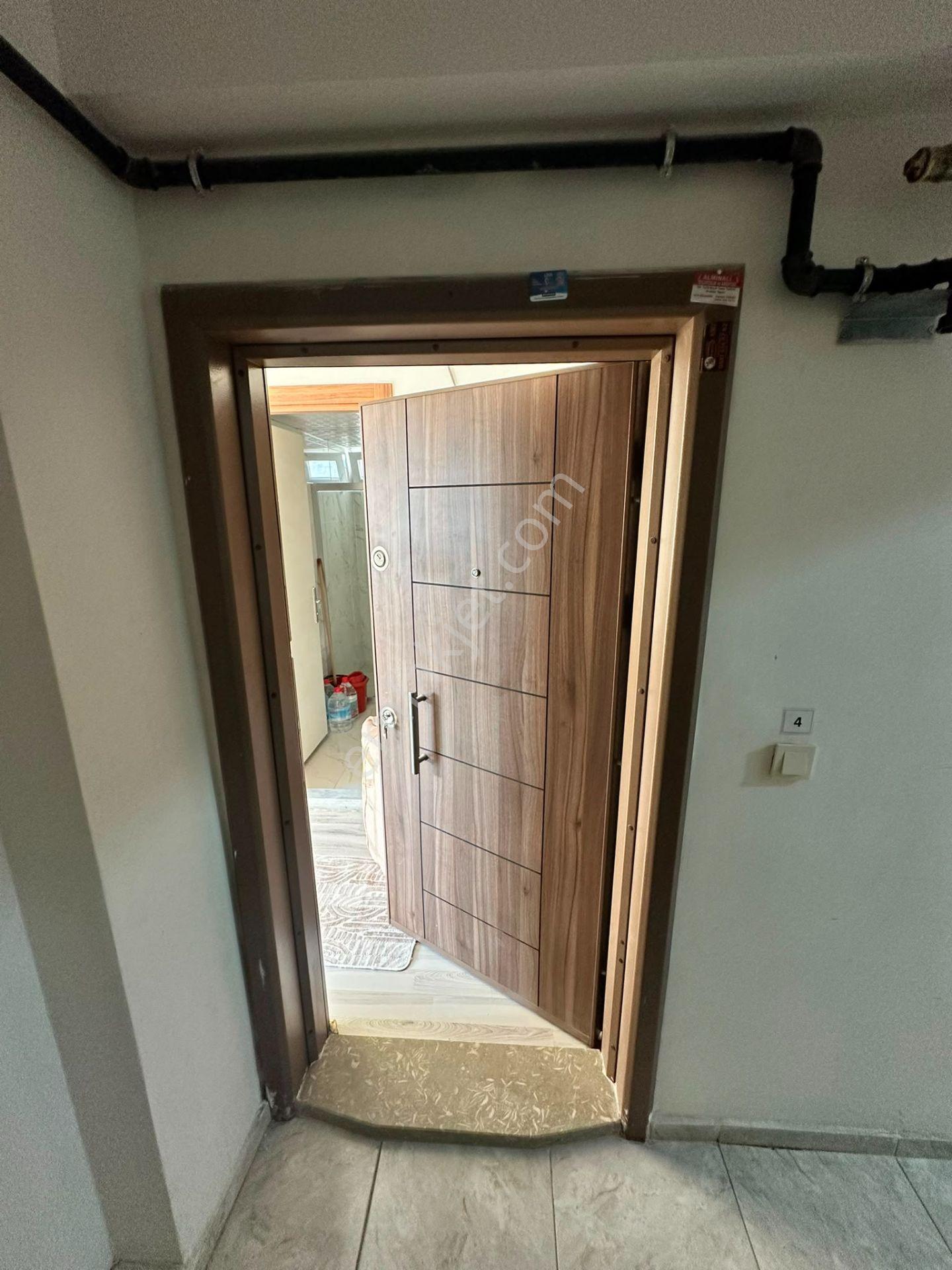 Manisa/yunusemre Muradiye Mahallesinde Ara Kat 1+1 Full Eşyalı Satılık Daire - Görsel 16