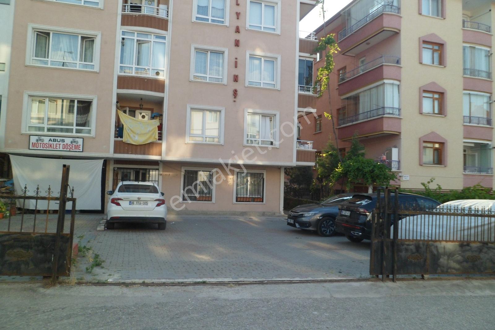Etimesgutta Satılık 3+1 Daire Mansuroğlu Emlaktan - Görsel 26