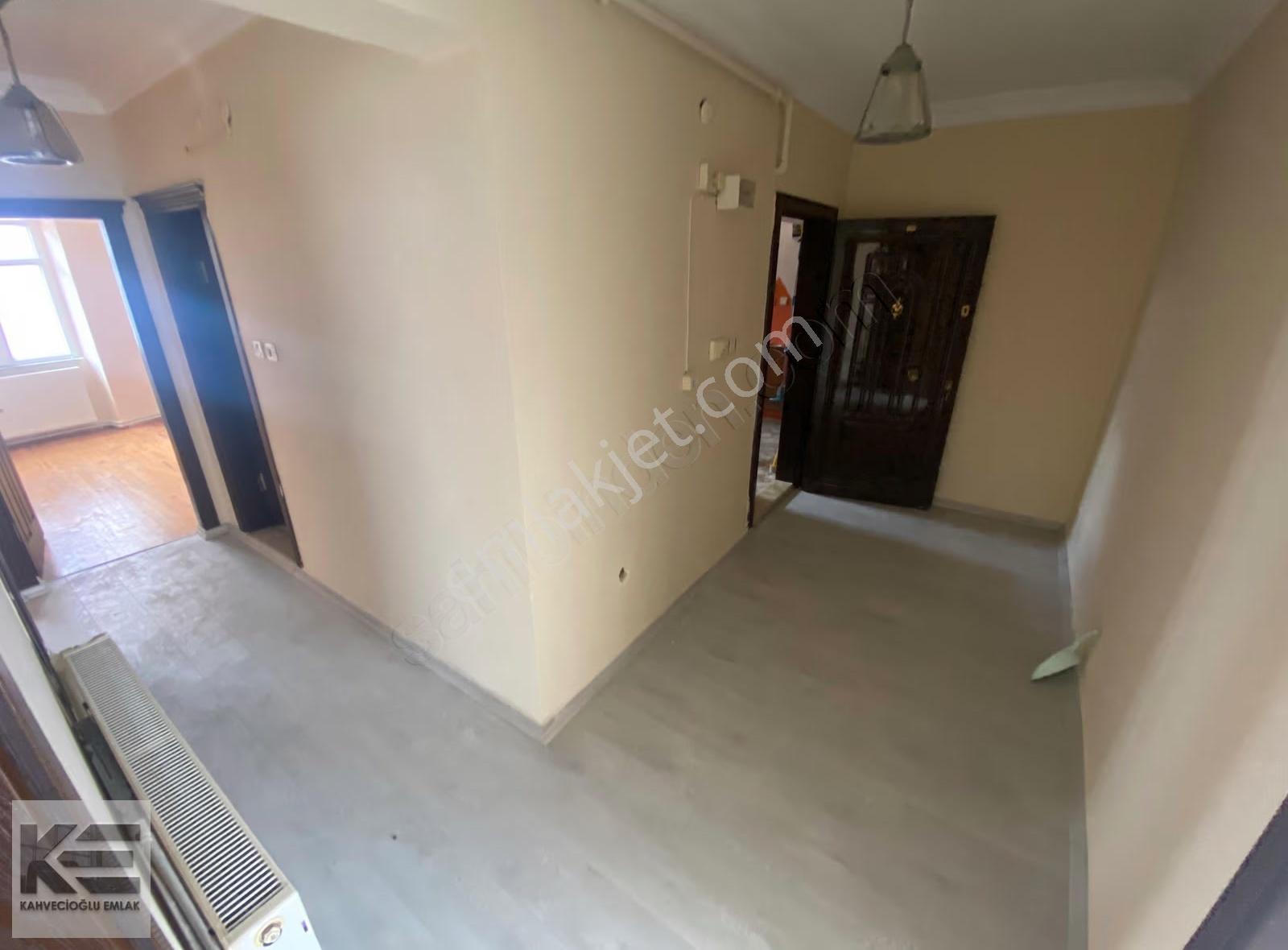 Kahvecioğlu Emlak'tan Çilhane Mah.asansörlü 3+1 Kiralık Daire - Görsel 8