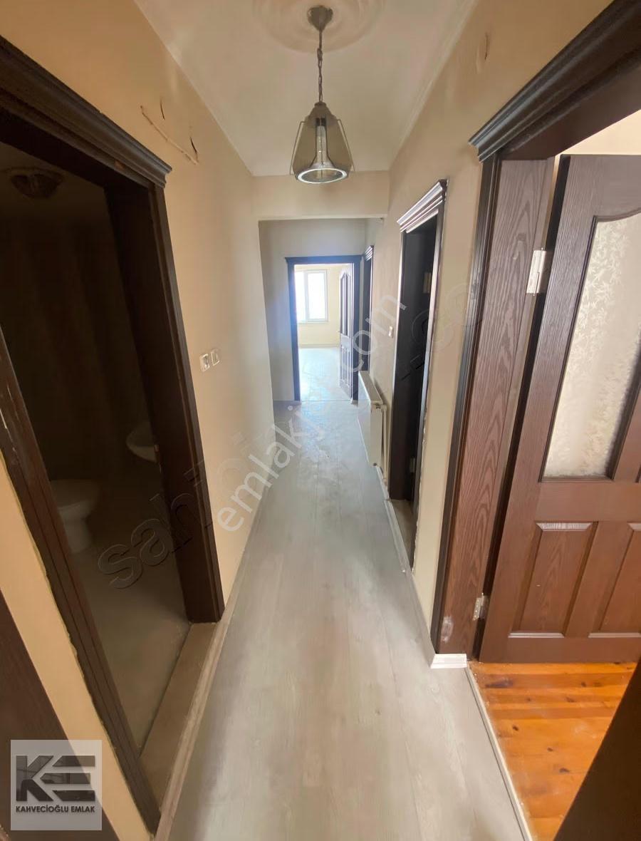 Kahvecioğlu Emlak'tan Çilhane Mah.asansörlü 3+1 Kiralık Daire - Görsel 24