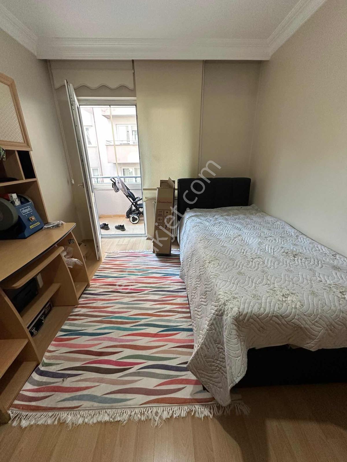 Muhittin Site İçinde 3+1 Çift Balkon İskanlı Masrafsız - Görsel 3