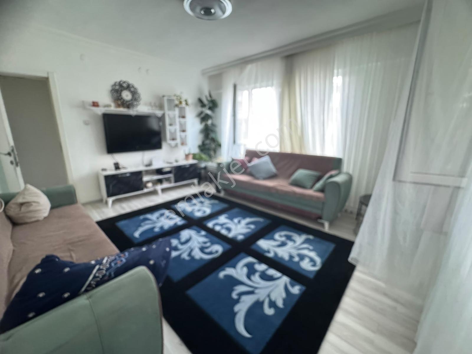 Keçiörende3+ 1cadde Üstüköktapu Y Giriş 2 Balkonlu İskanlı Daire - Görsel 6